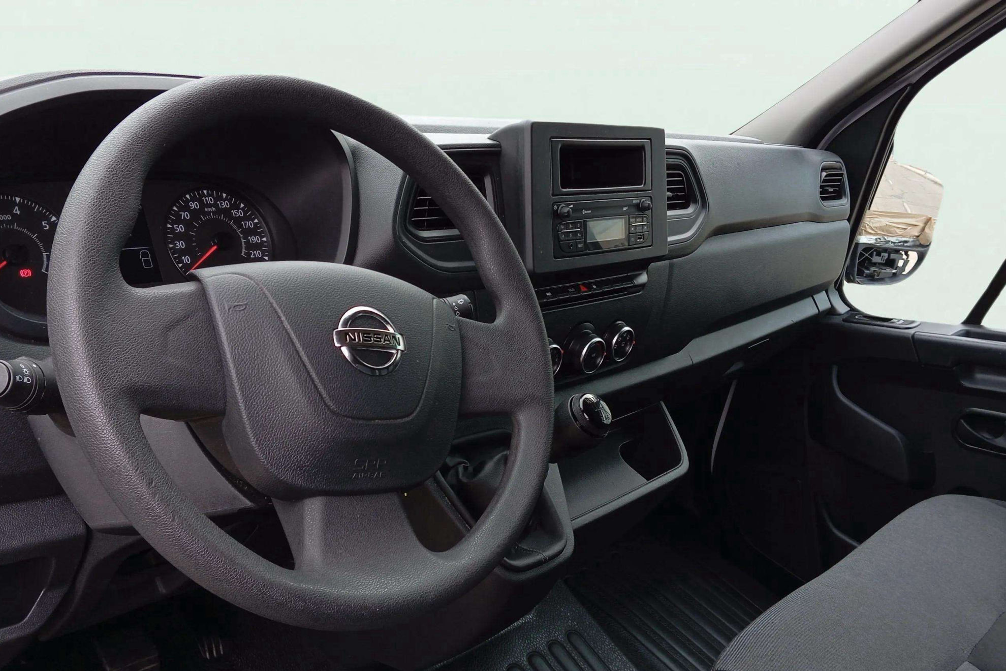 Nissan Interstar DC L2H2 3,5T 2.3dCi FWD Acenta - foto 9