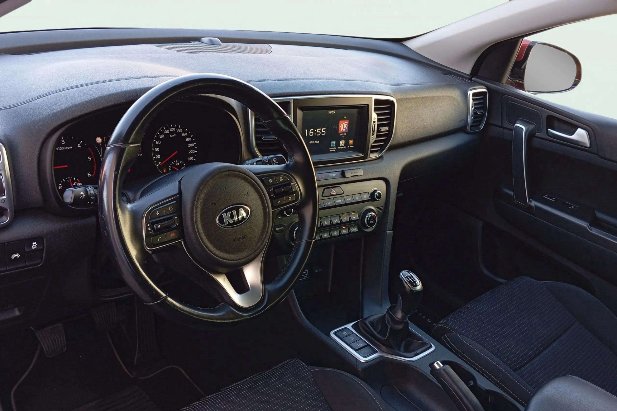 Kia Sportage 1.7 CRDi VGT Drive 4x2 Eco-Dynamics - foto 9