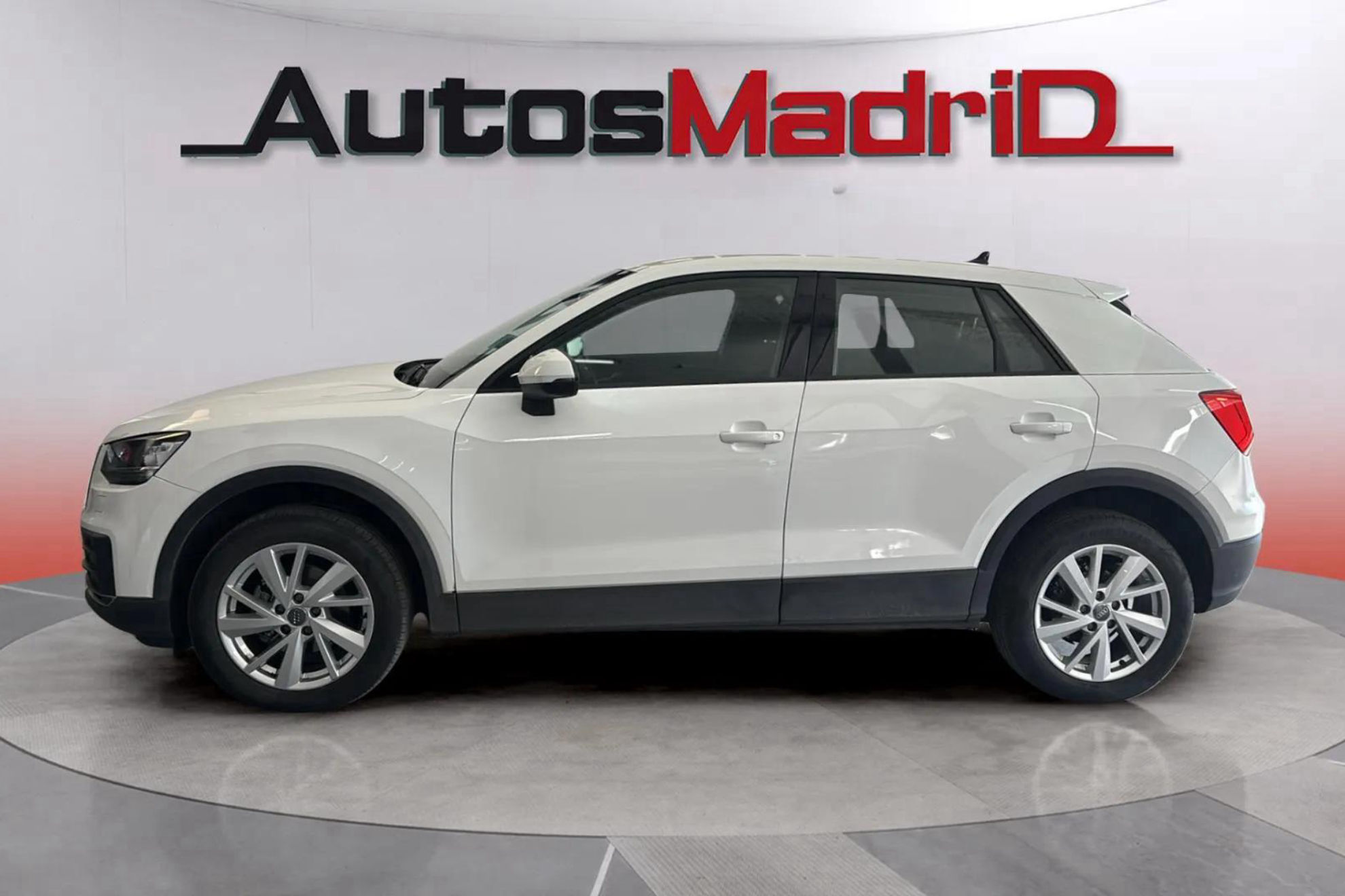Audi Q2 Advanced 30 TDI S tronic - foto 6