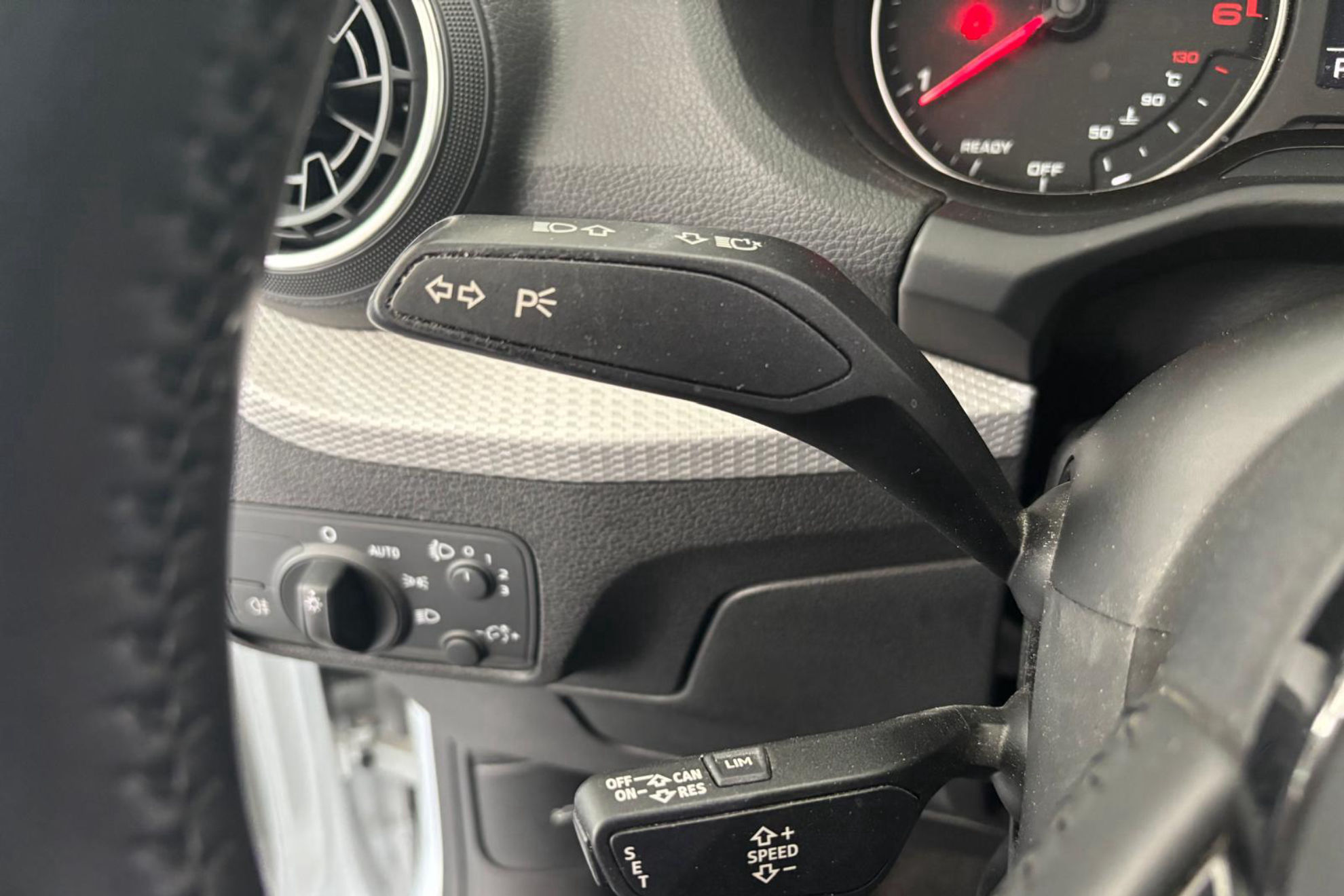 Audi Q2 Advanced 30 TDI S tronic - foto 17