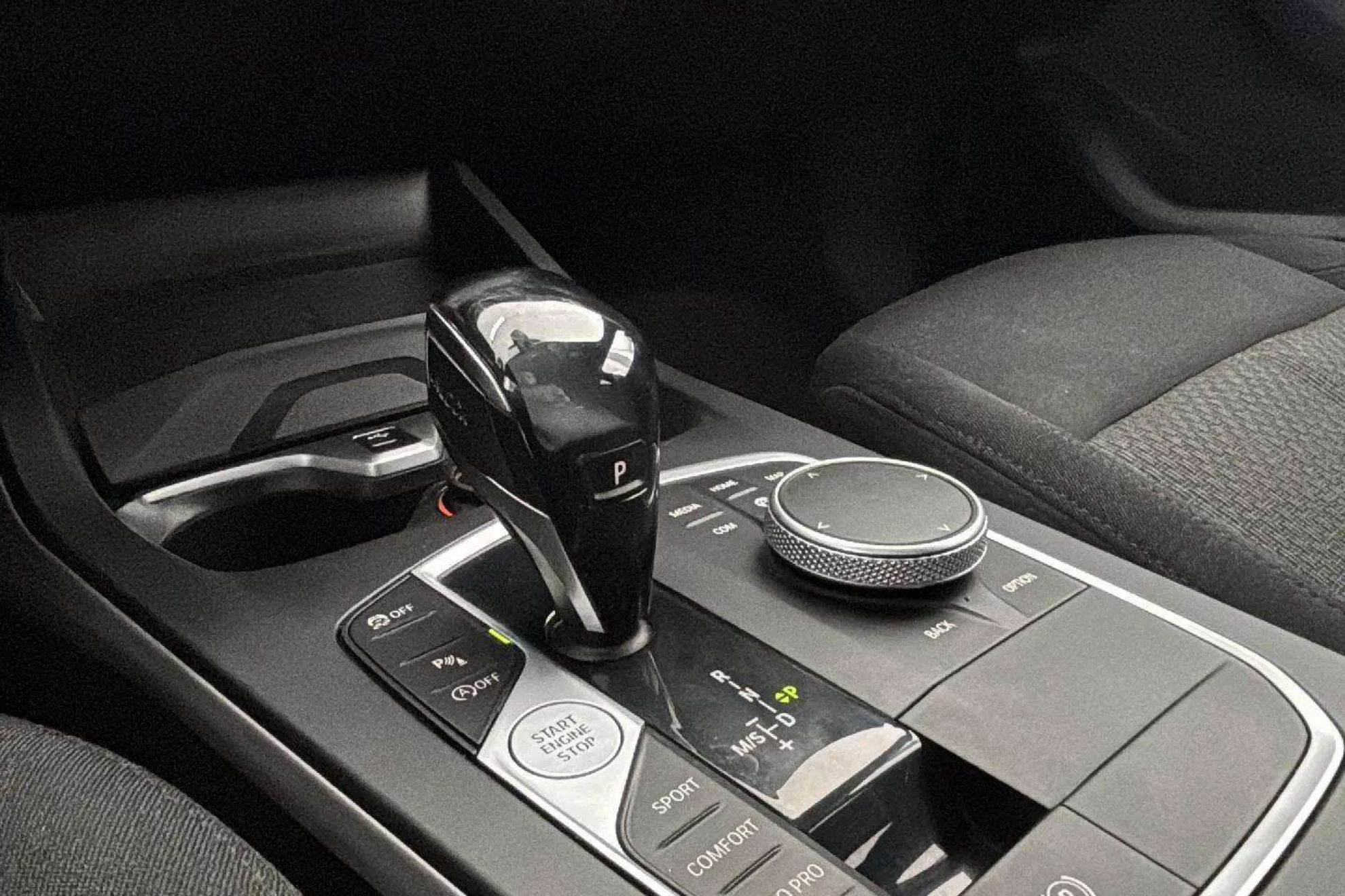 BMW Serie 1 118d - foto 25