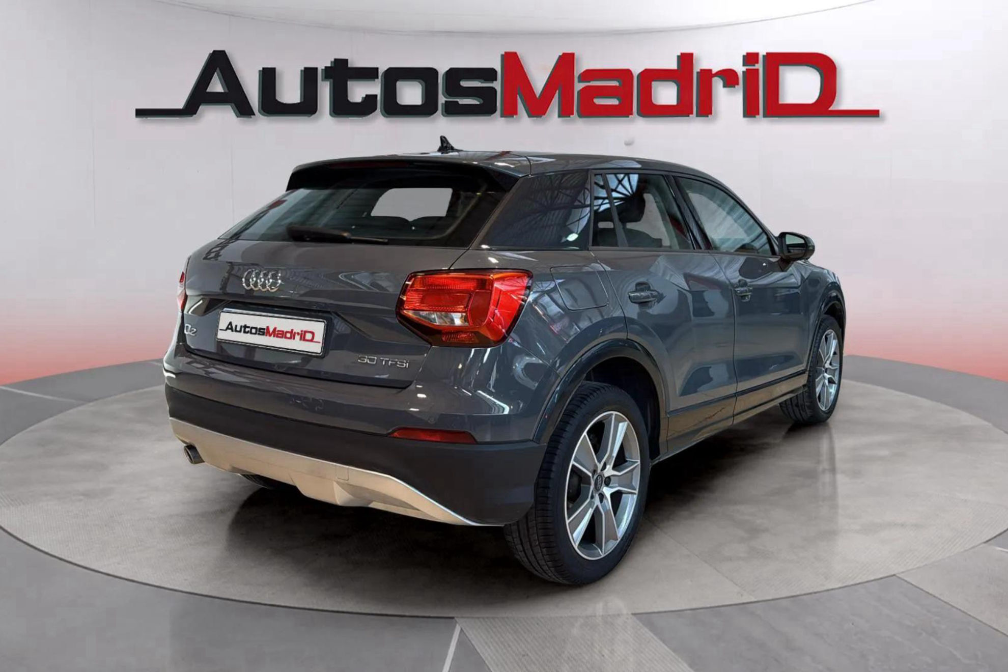 Audi Q2 Design 30 TFSI - foto 8
