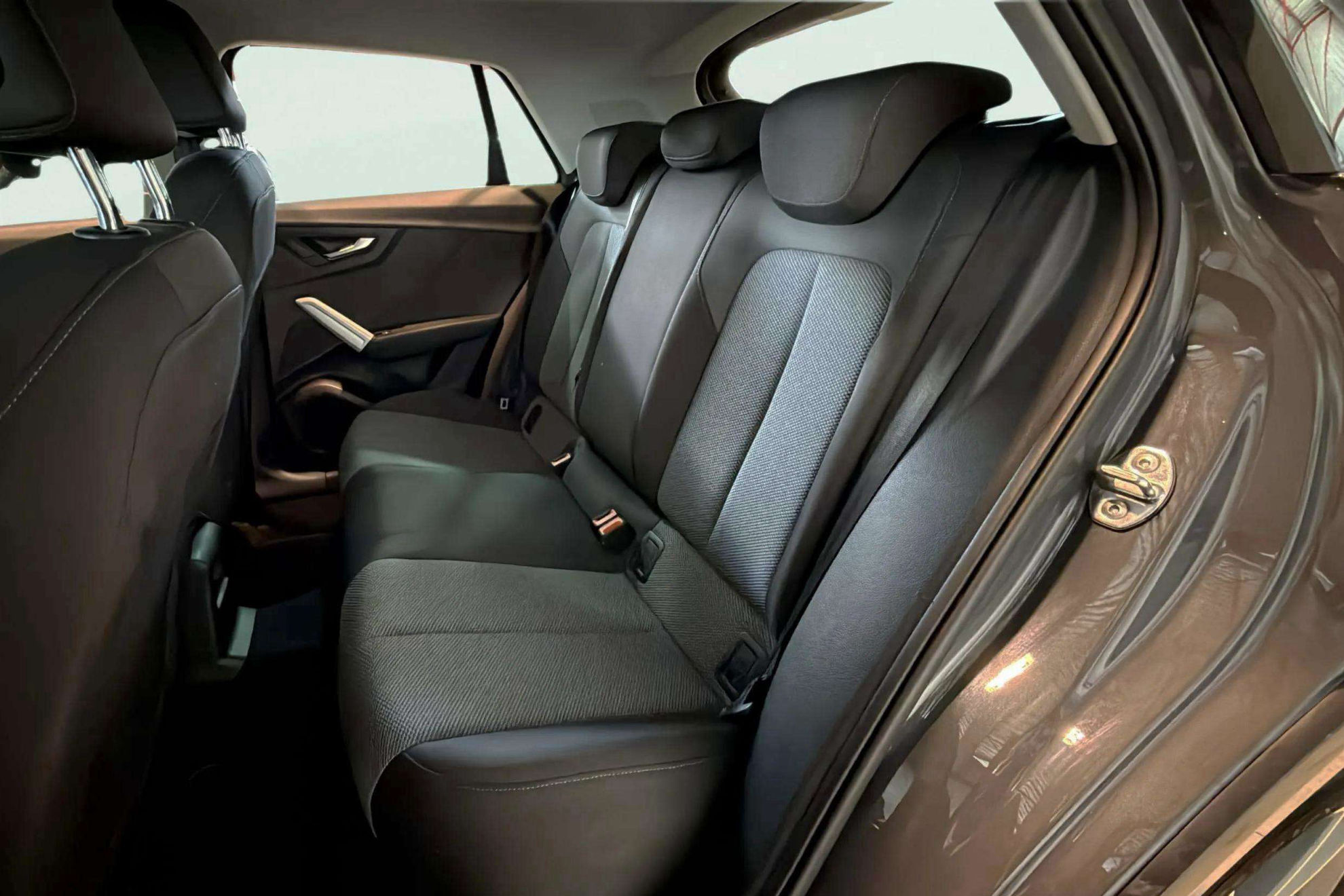 Audi Q2 Design 30 TFSI - foto 13
