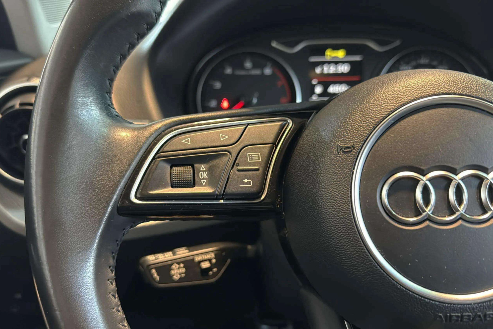 Audi Q2 Design 30 TFSI - foto 19