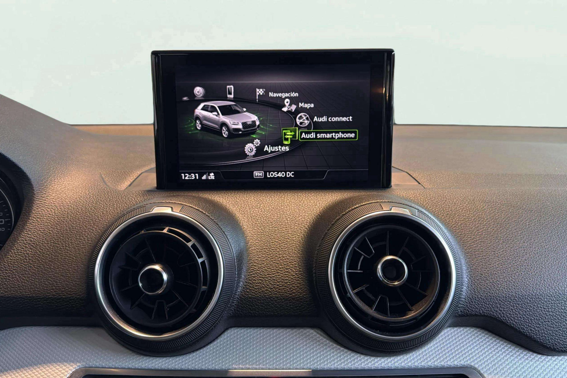 Audi Q2 Design 30 TFSI - foto 23
