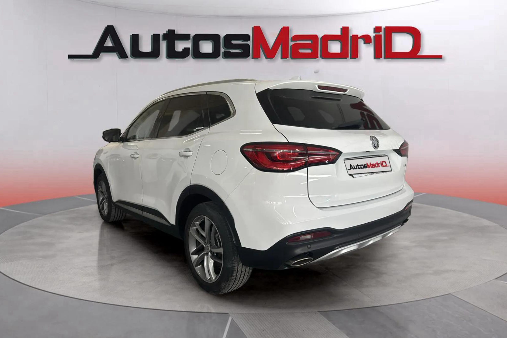 MG HS 1.5 Turbo GDI Luxury DCT - foto 5