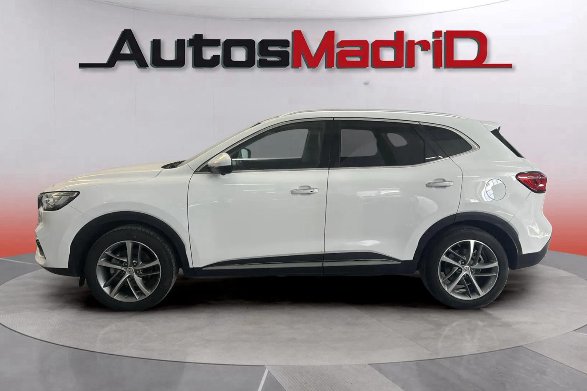MG HS 1.5 Turbo GDI Luxury DCT - foto 4