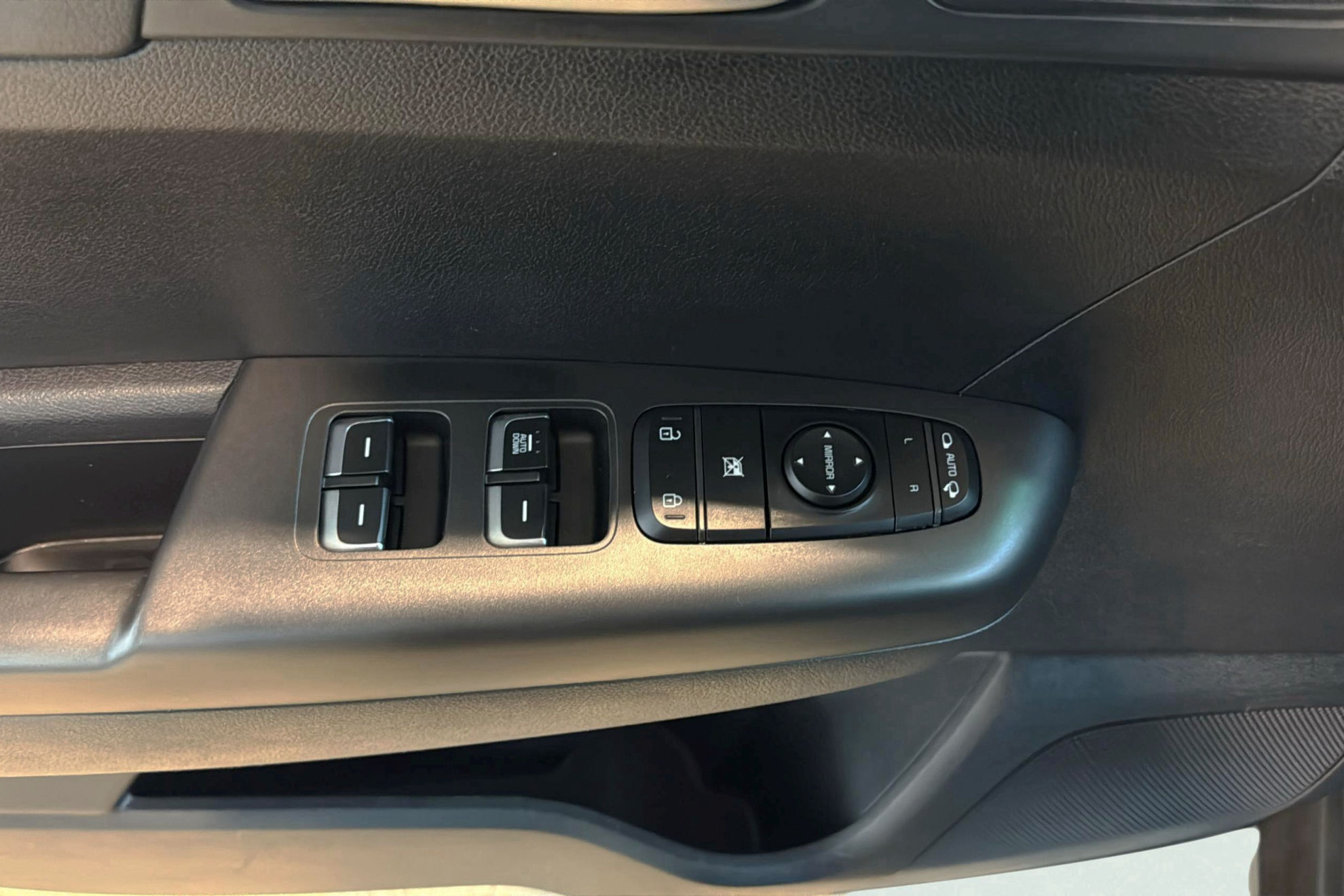 Kia Sportage 1.6 MHEV Drive 4x2 - foto 14