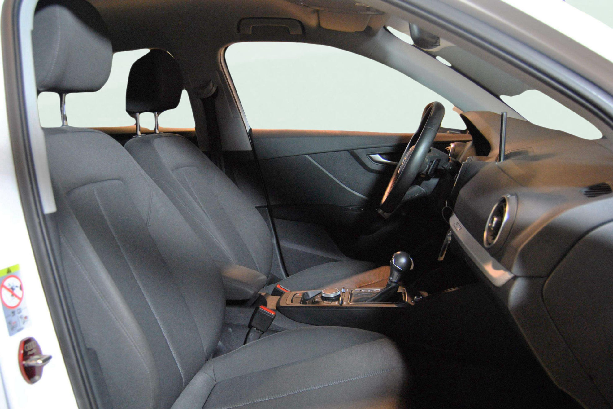 Audi Q2 Advanced 30 TDI S tronic - foto 11