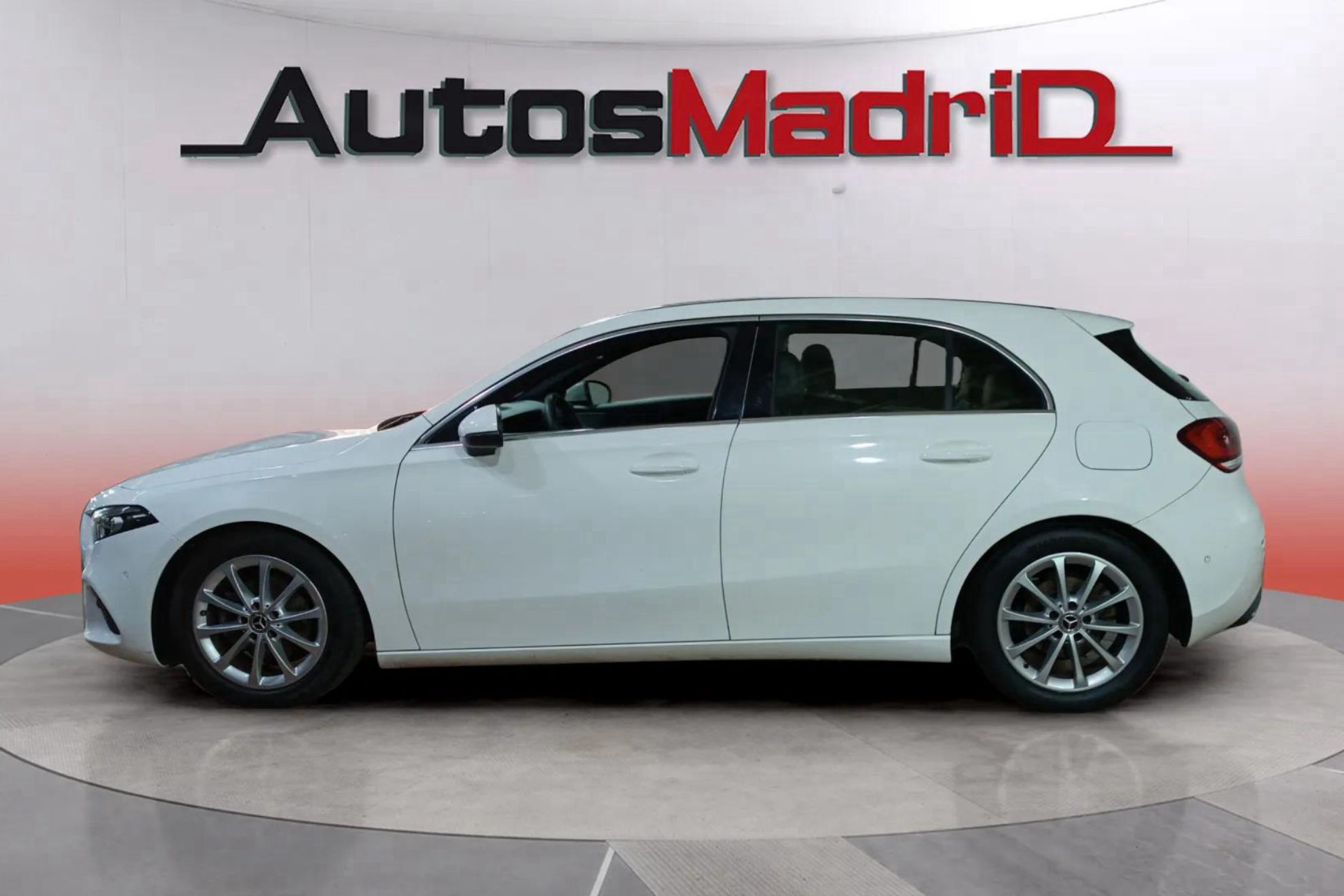 Mercedes-Benz Clase A A 180 d - foto 4