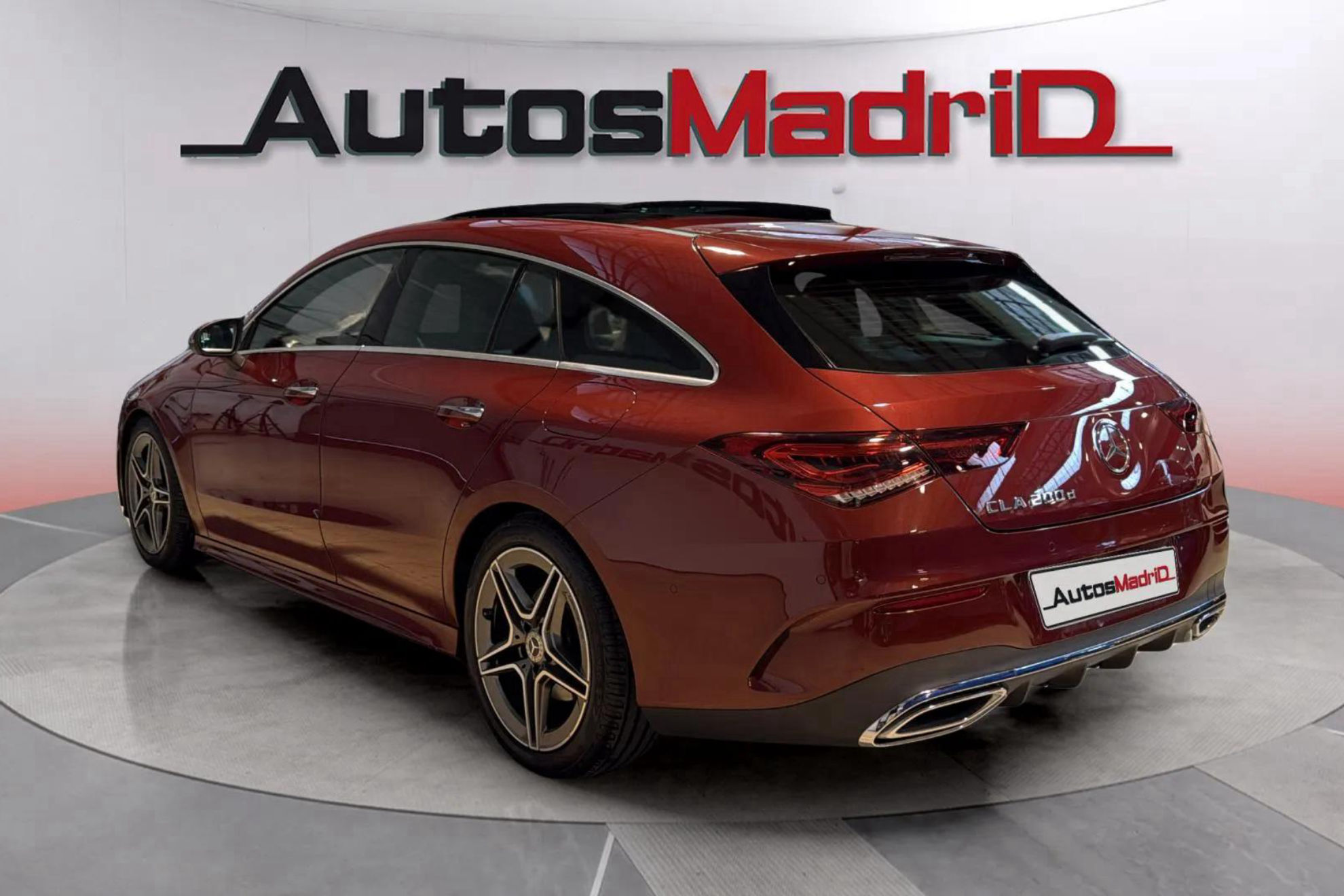 Mercedes-Benz CLA 200 D DCT Shooting Brake - foto 5