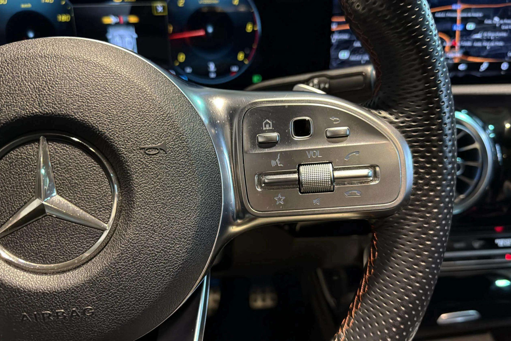 Mercedes-Benz CLA 200 D DCT Shooting Brake - foto 22
