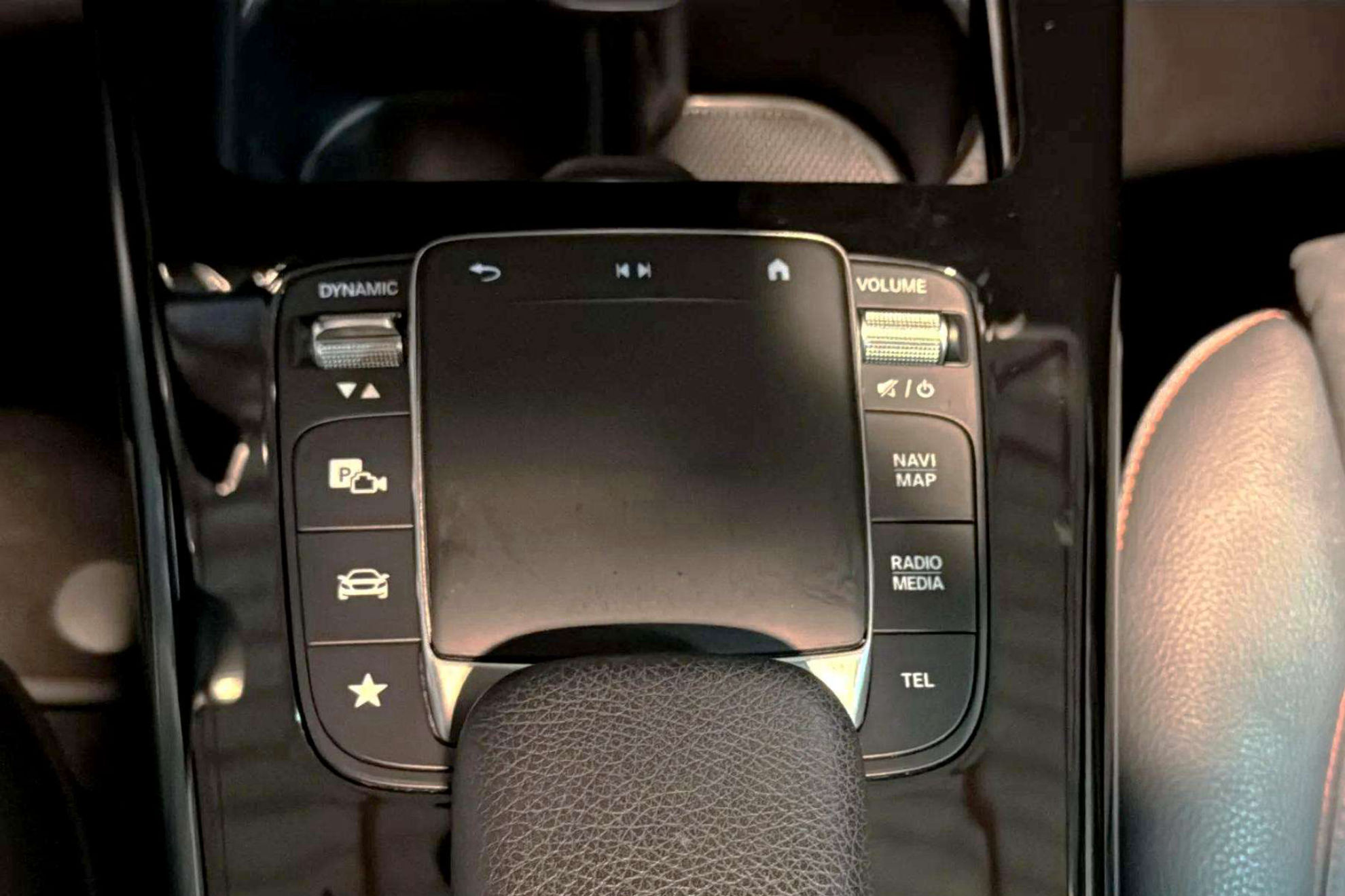 Mercedes-Benz CLA 200 D DCT Shooting Brake - foto 28