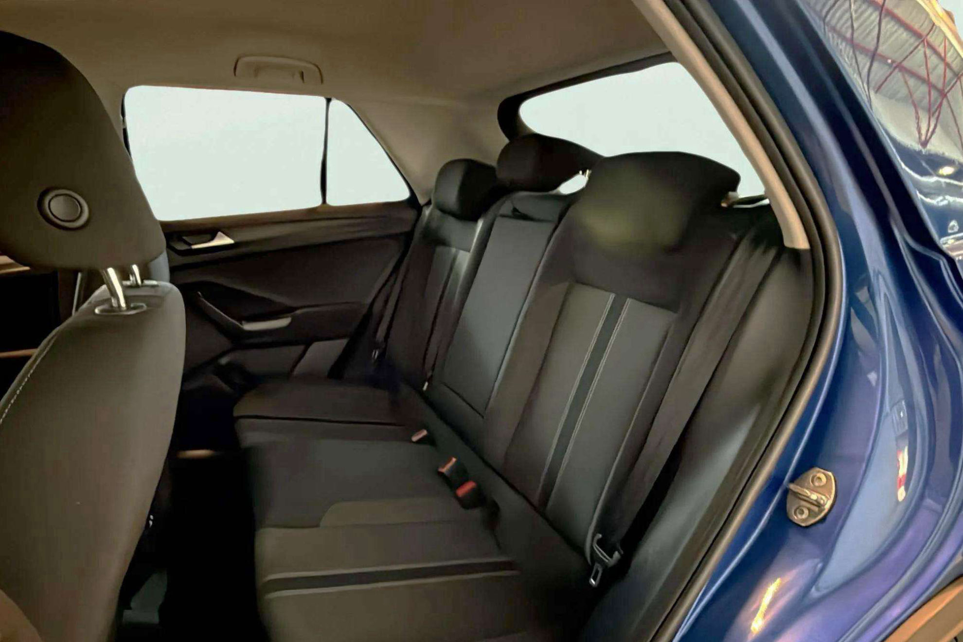 Volkswagen T-Roc Advance 2.0 TDI DSG - foto 14