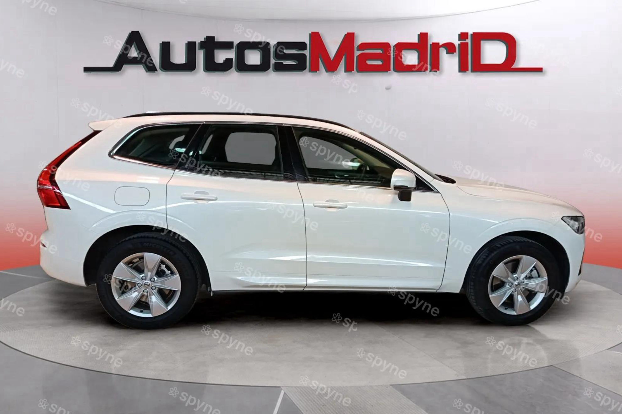 Volvo XC60 2.0 B4 D Core - foto 10