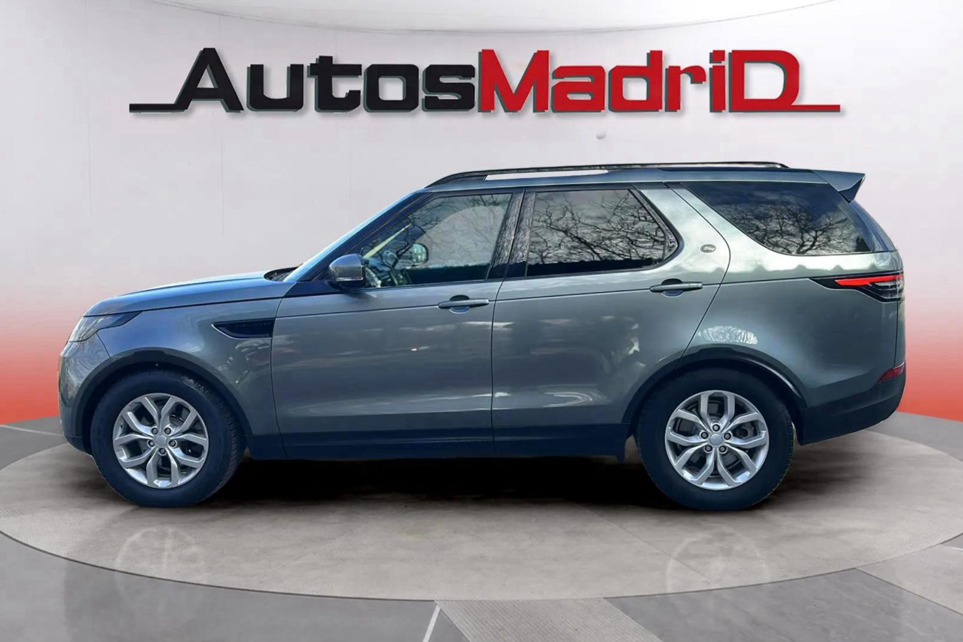 Land Rover Discovery 2.0 I4 TD4 SE - foto 6