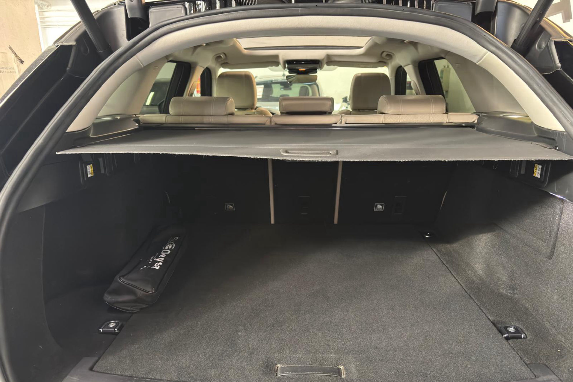 Land Rover Range Rover Velar 2.0 D240 SE 4WD - foto 9