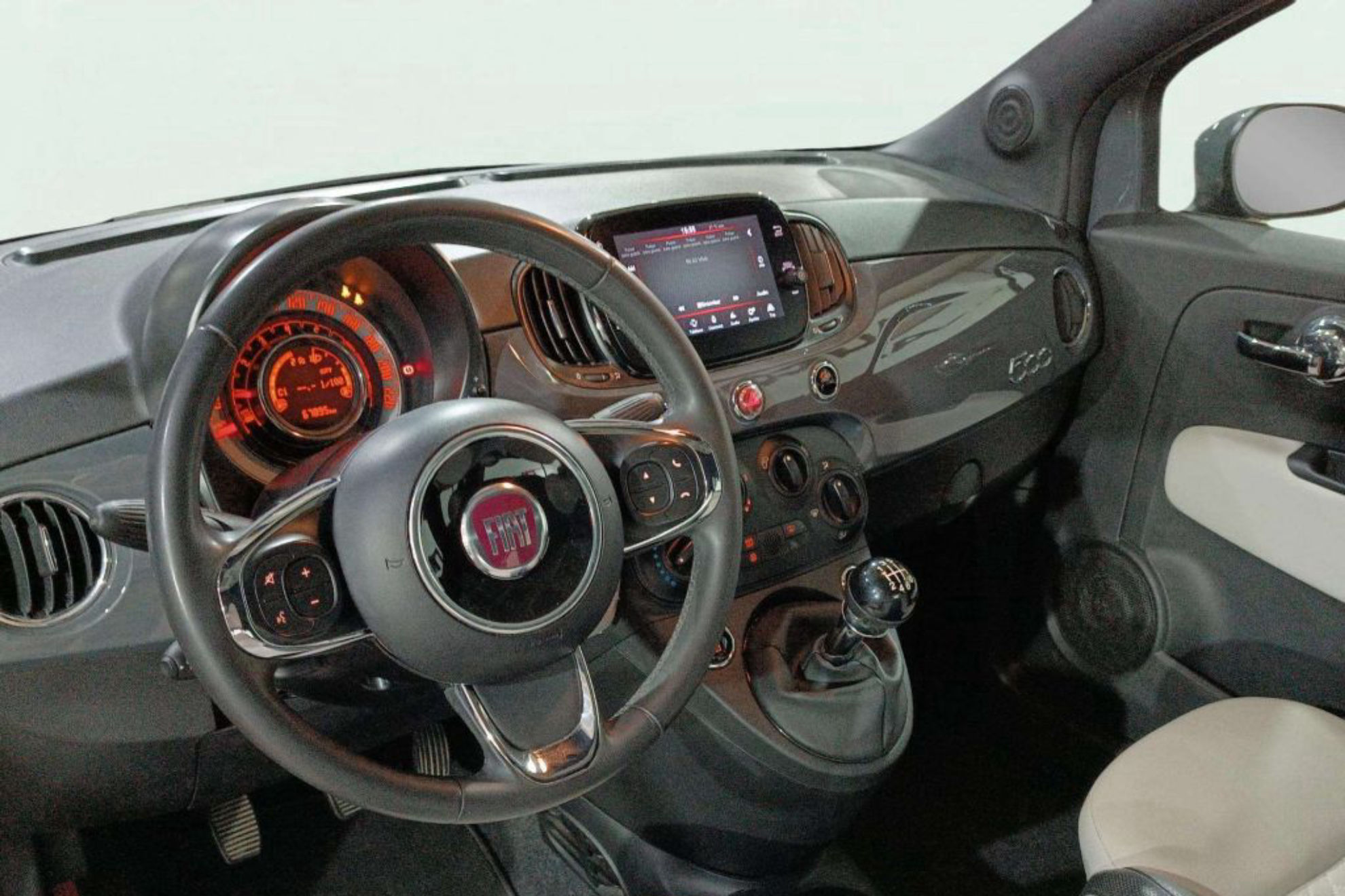 Fiat 500 Dolcevita 1.0 Hybrid - foto 7
