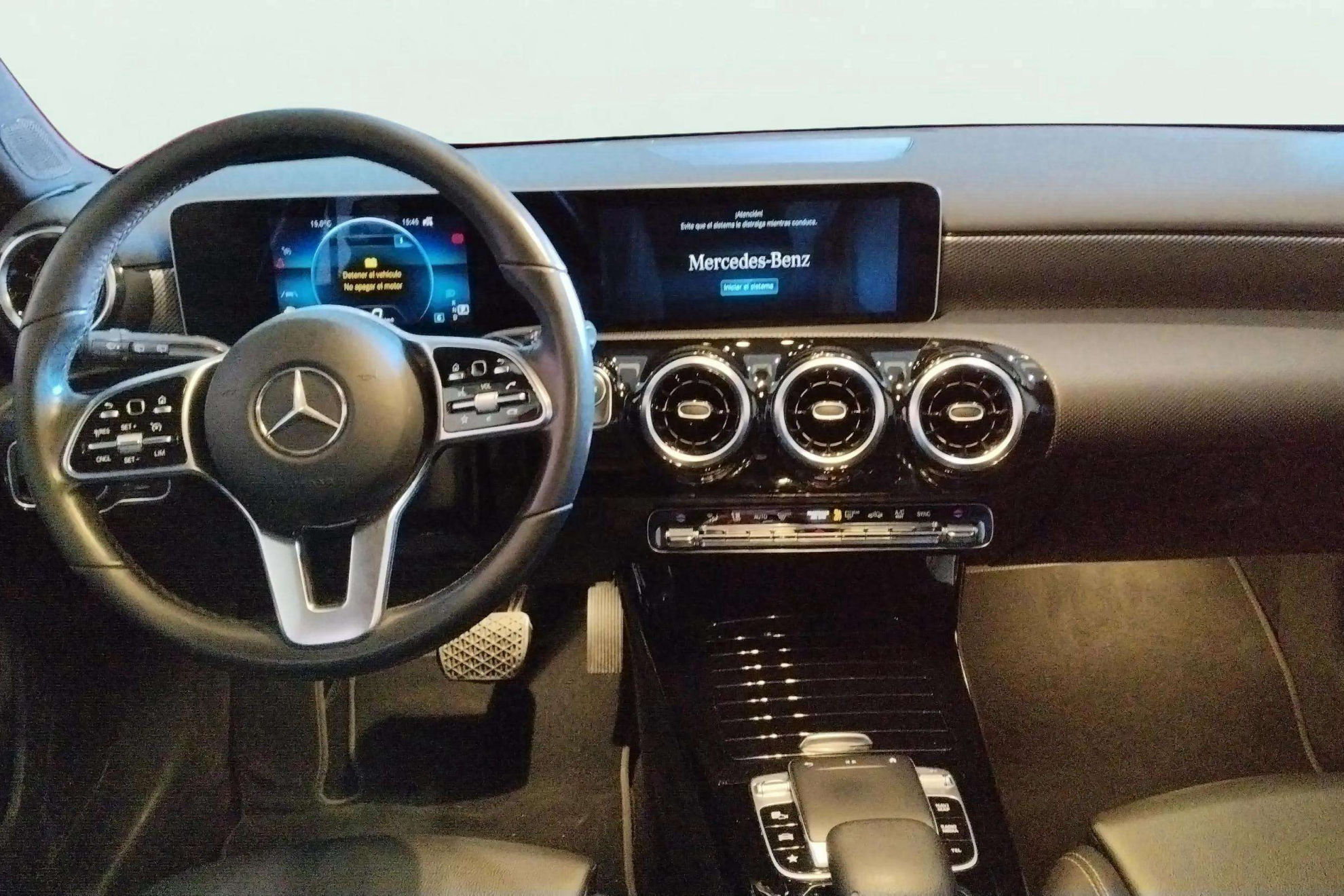 Mercedes-Benz Clase A A 180 d - foto 12