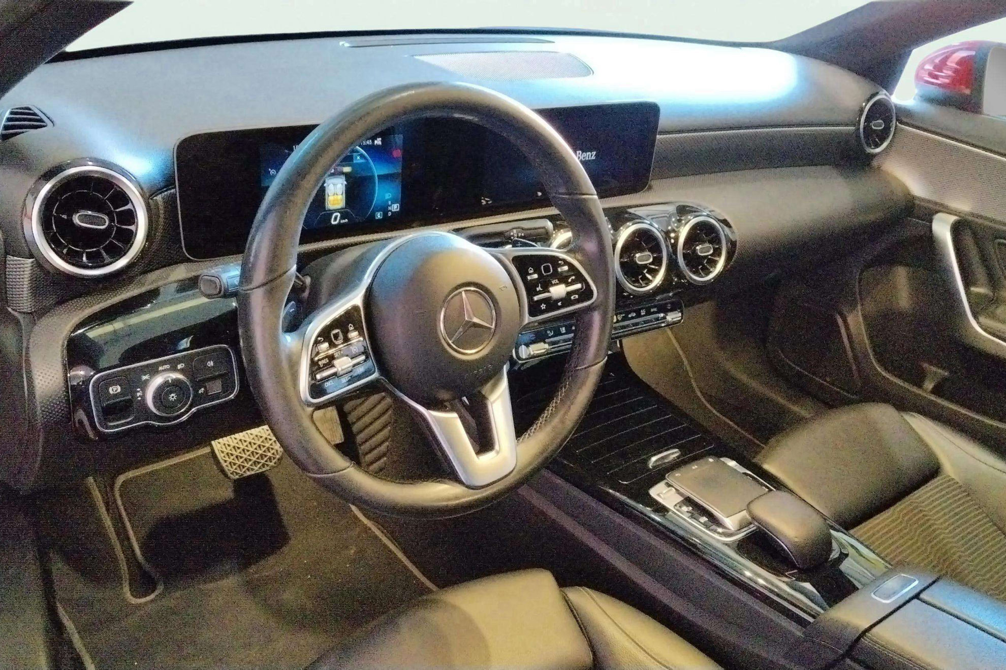 Mercedes-Benz Clase A A 180 d - foto 11