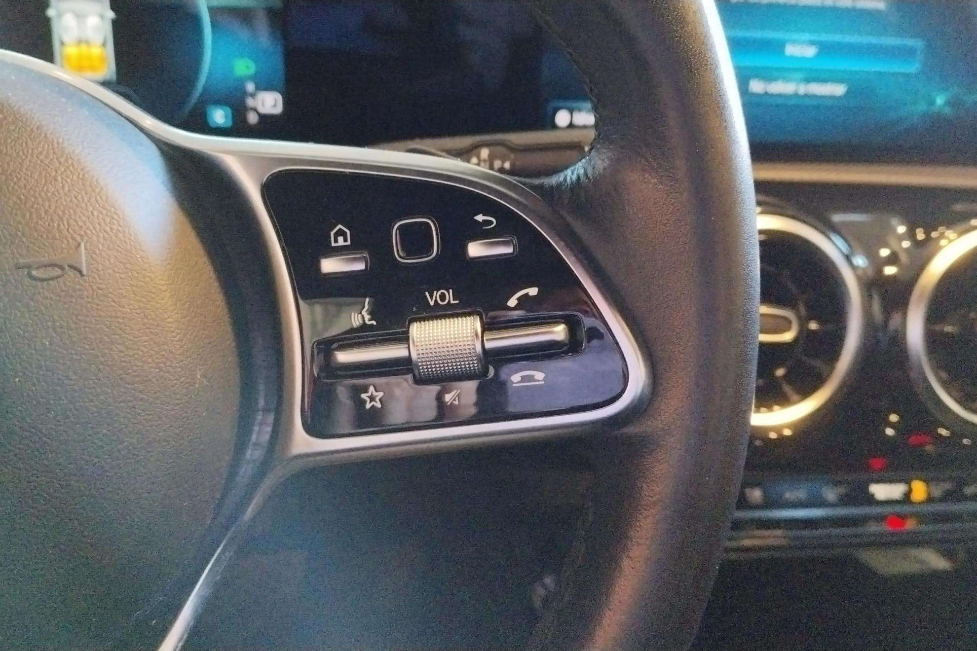 Mercedes-Benz Clase A A 180 d - foto 16