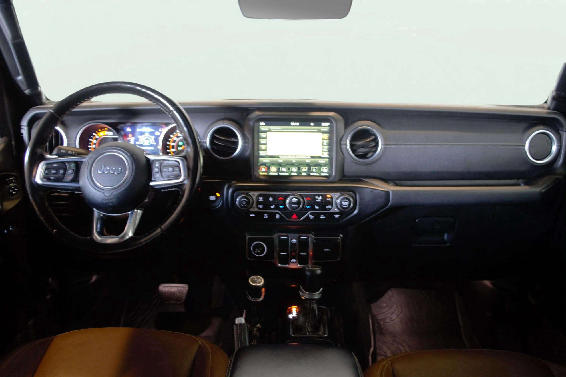 Jeep Gladiator 3.0 Ds 4wd Overland - foto 12