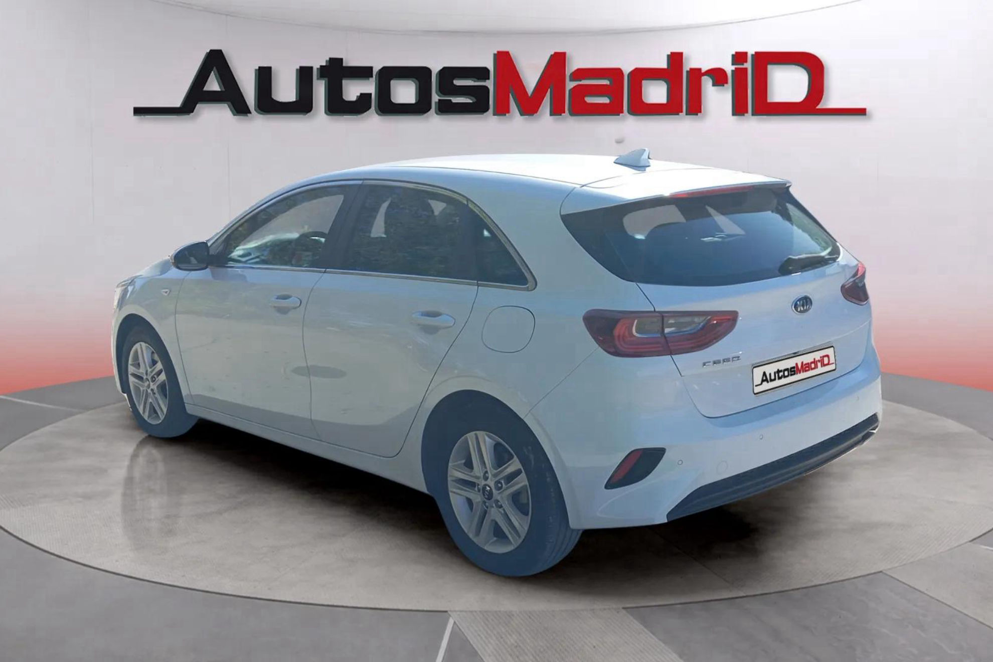 Kia Ceed 1.0 T-GDi Drive - foto 4