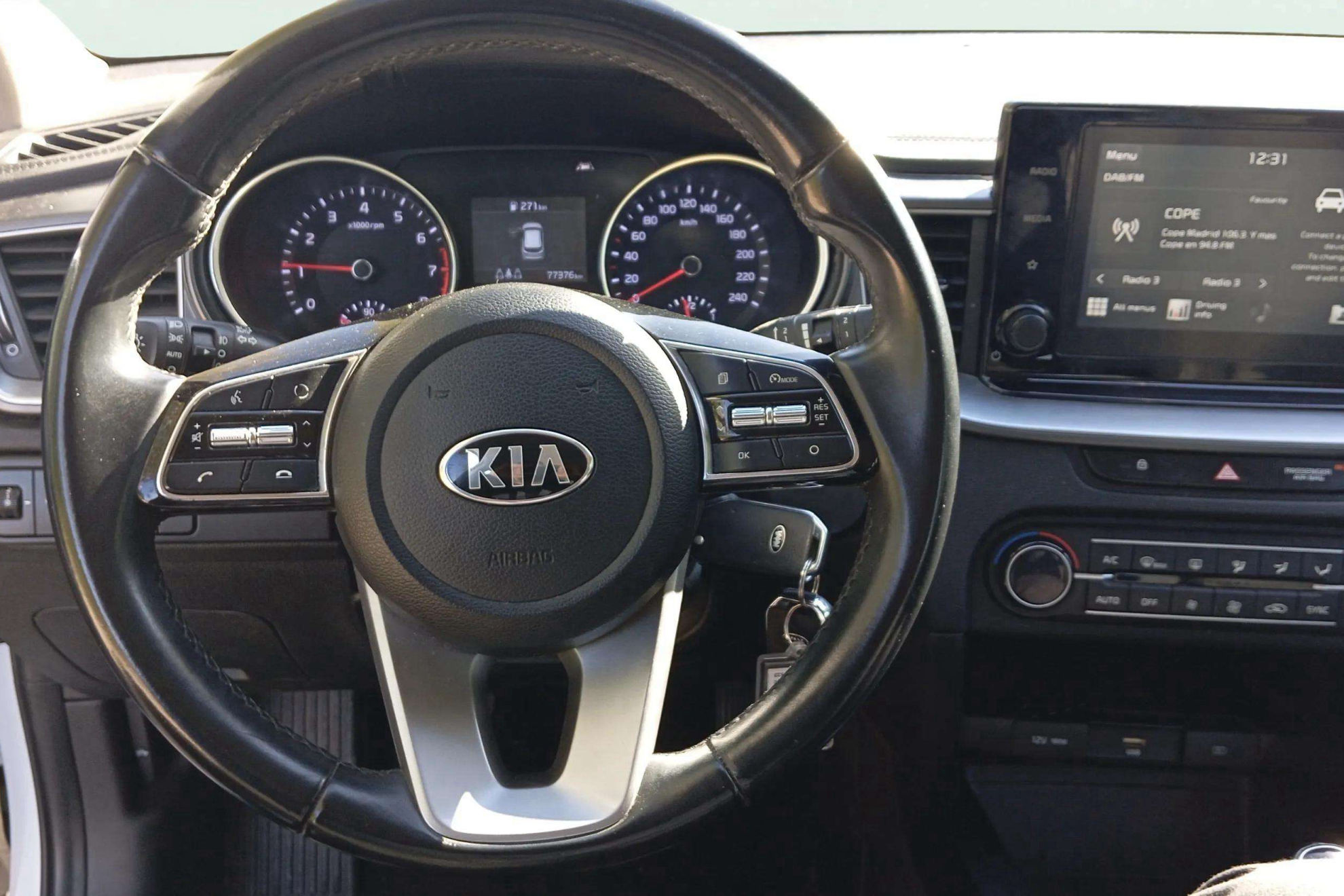 Kia Ceed 1.0 T-GDi Drive - foto 17
