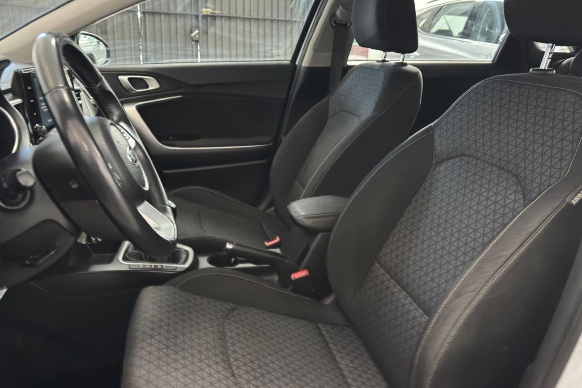 Kia Ceed 1.0 T-GDi Drive - foto 11