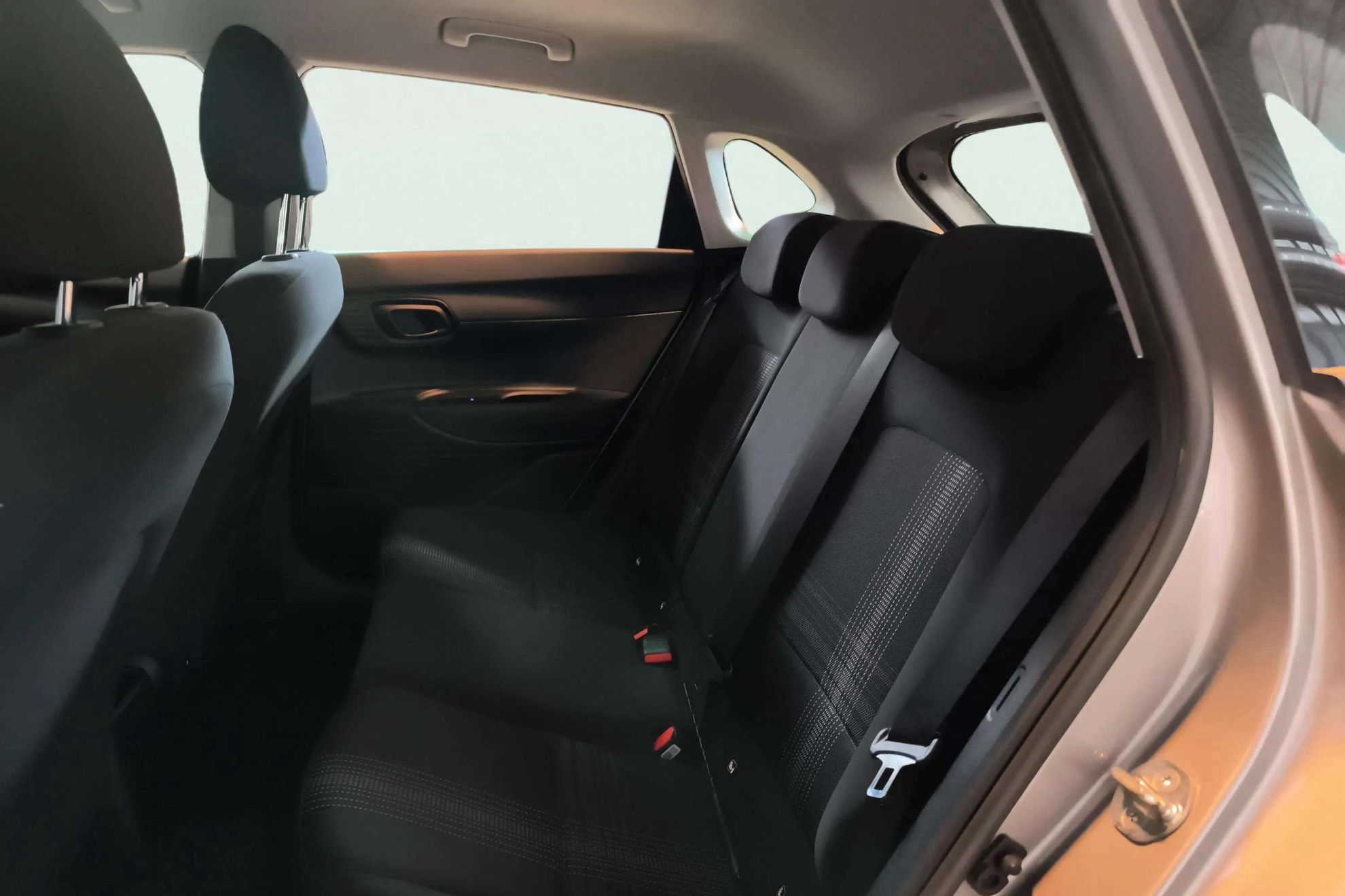 Hyundai i20 1.0 T-GDi Klass - foto 13