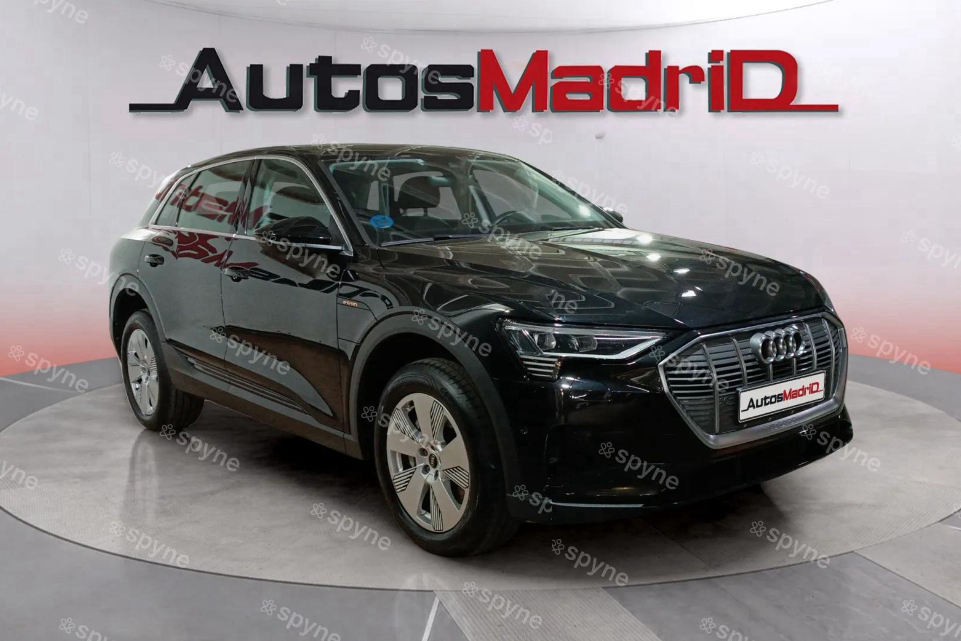 Audi e-tron 50 quattro