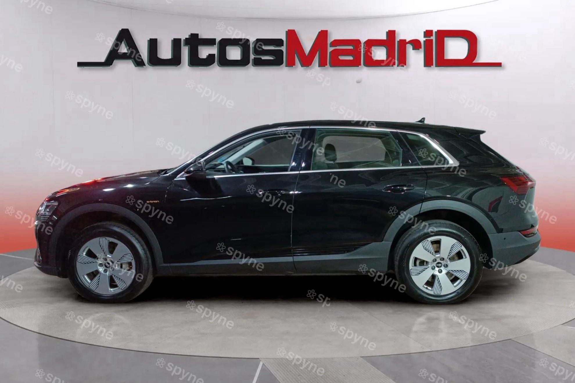 Audi e-tron 50 quattro - foto 4