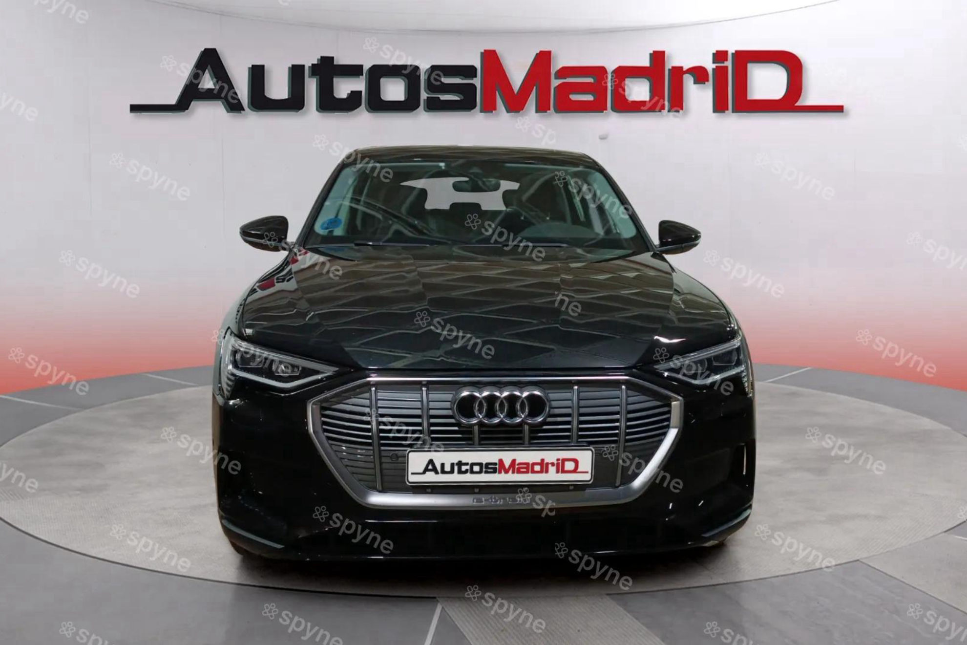 Audi e-tron 50 quattro - foto 2