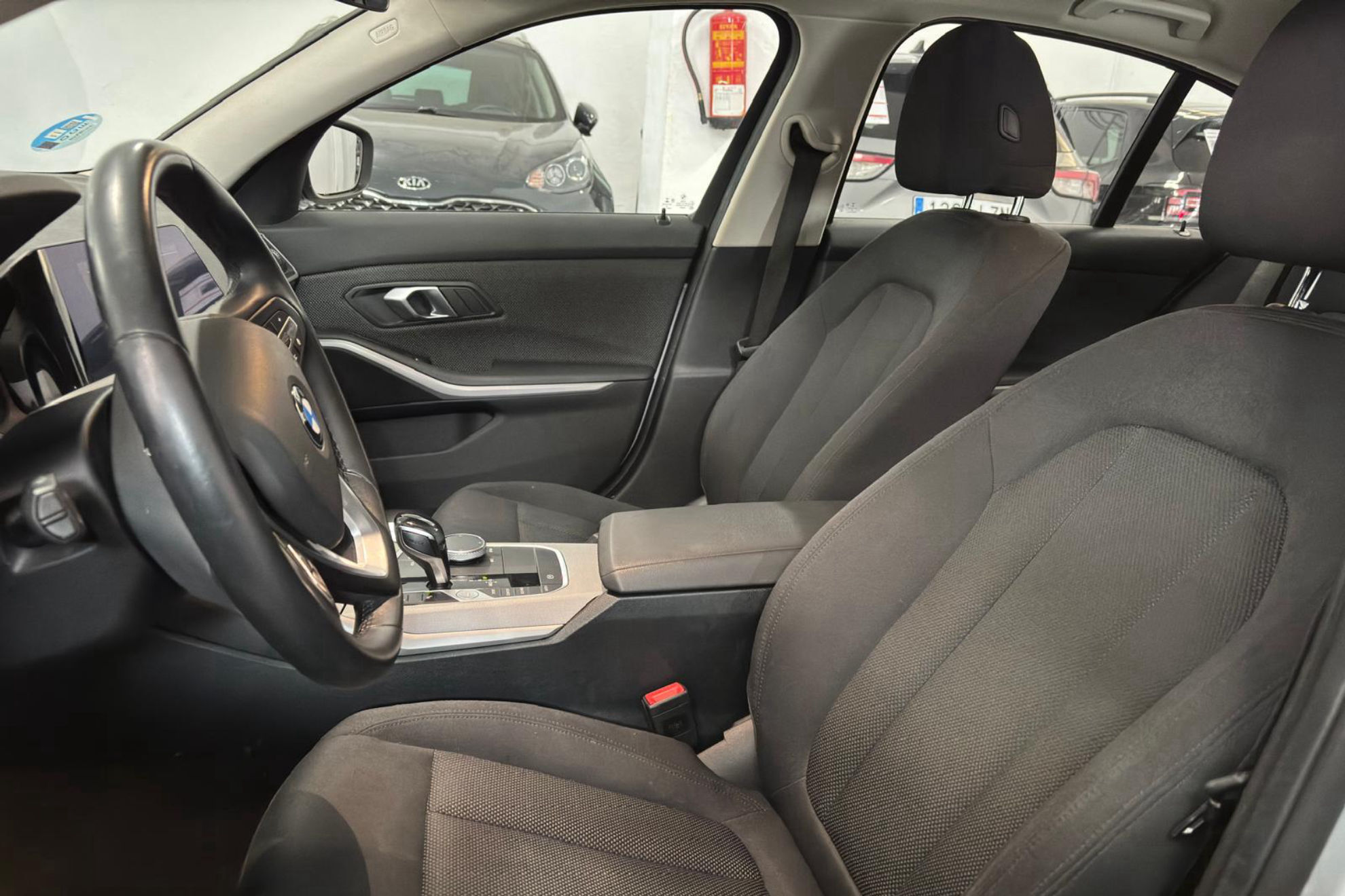 BMW Serie 3 320d - foto 10