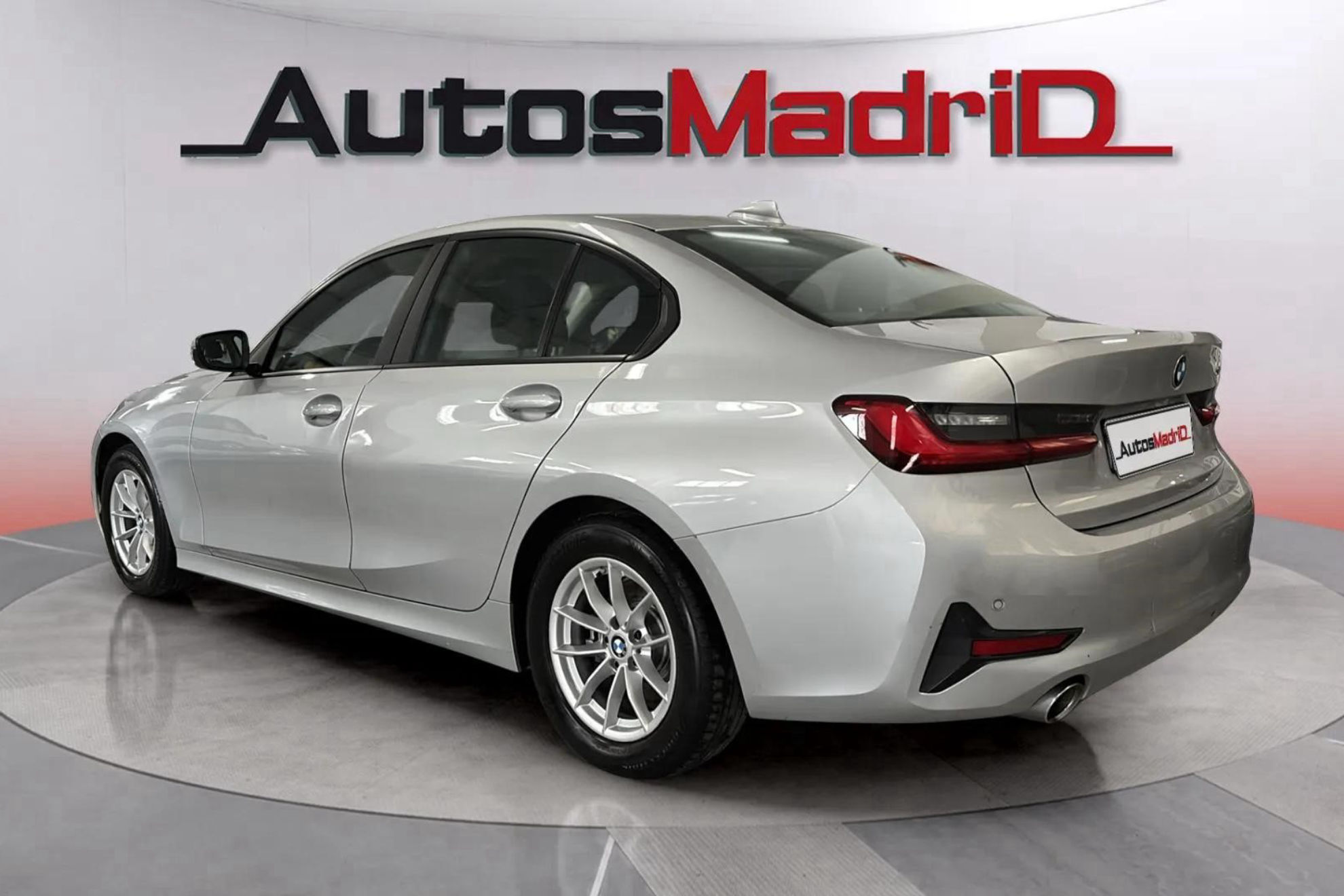 BMW Serie 3 320d - foto 4