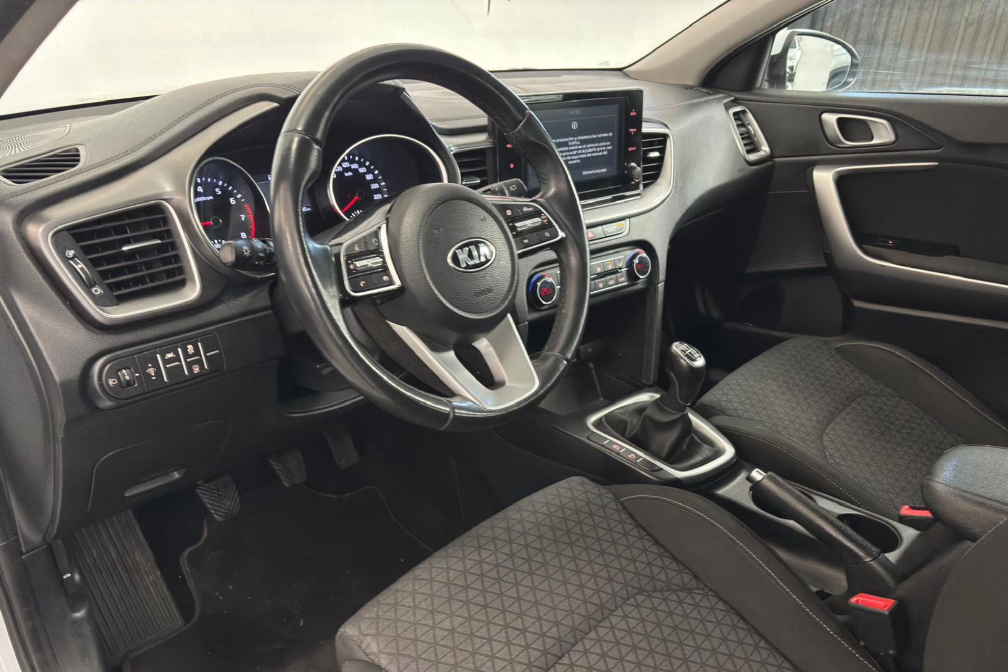 Kia Ceed 1.0 T-GDi Drive - foto 8