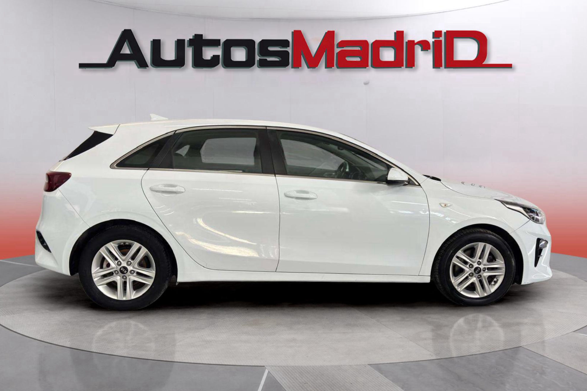 Kia Ceed 1.0 T-GDi Drive - foto 3