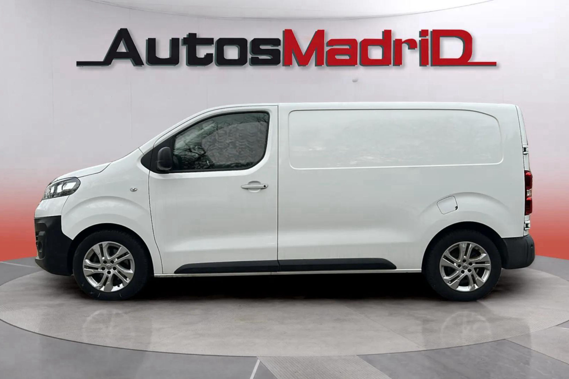 Opel Vivaro 1.5 Diésel M Std Select DC - foto 2