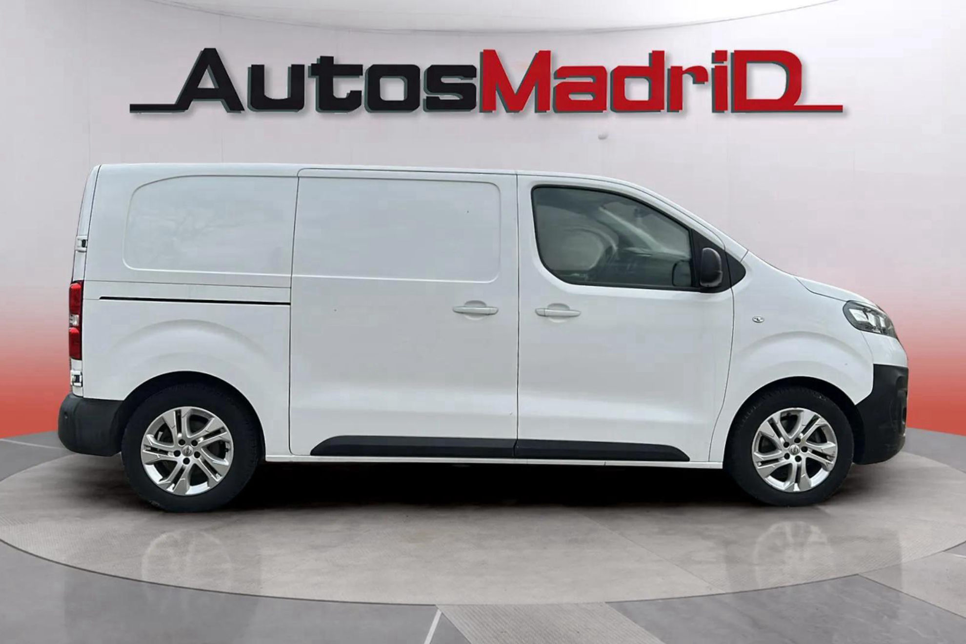Opel Vivaro 1.5 Diésel M Std Select DC - foto 6