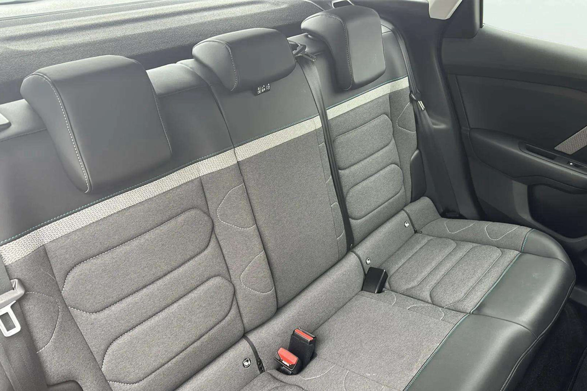 Citroën C4 PureTech 130 Feel Pack - foto 11