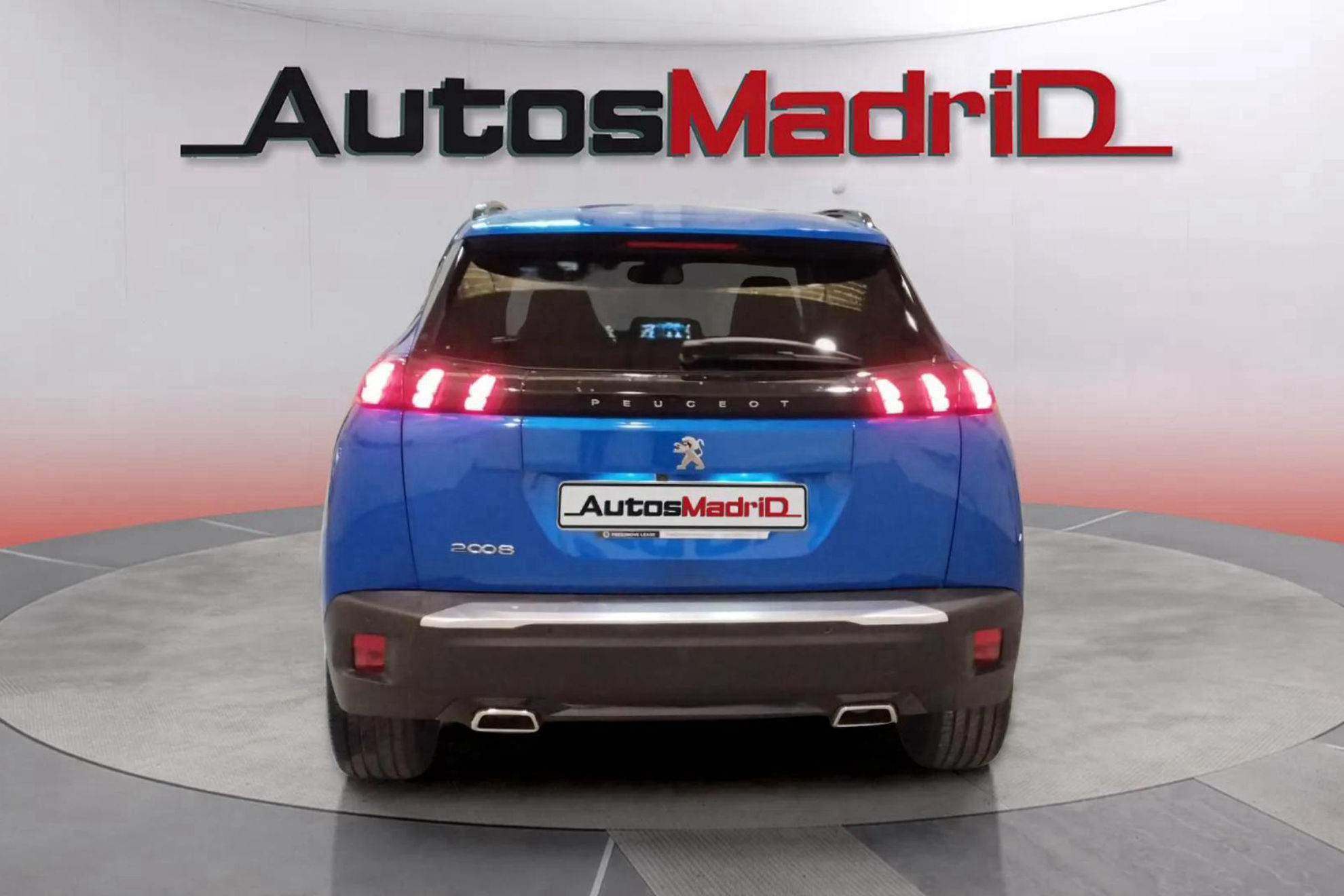 Peugeot 2008 Allure PureTech 130 BVM6 - foto 5