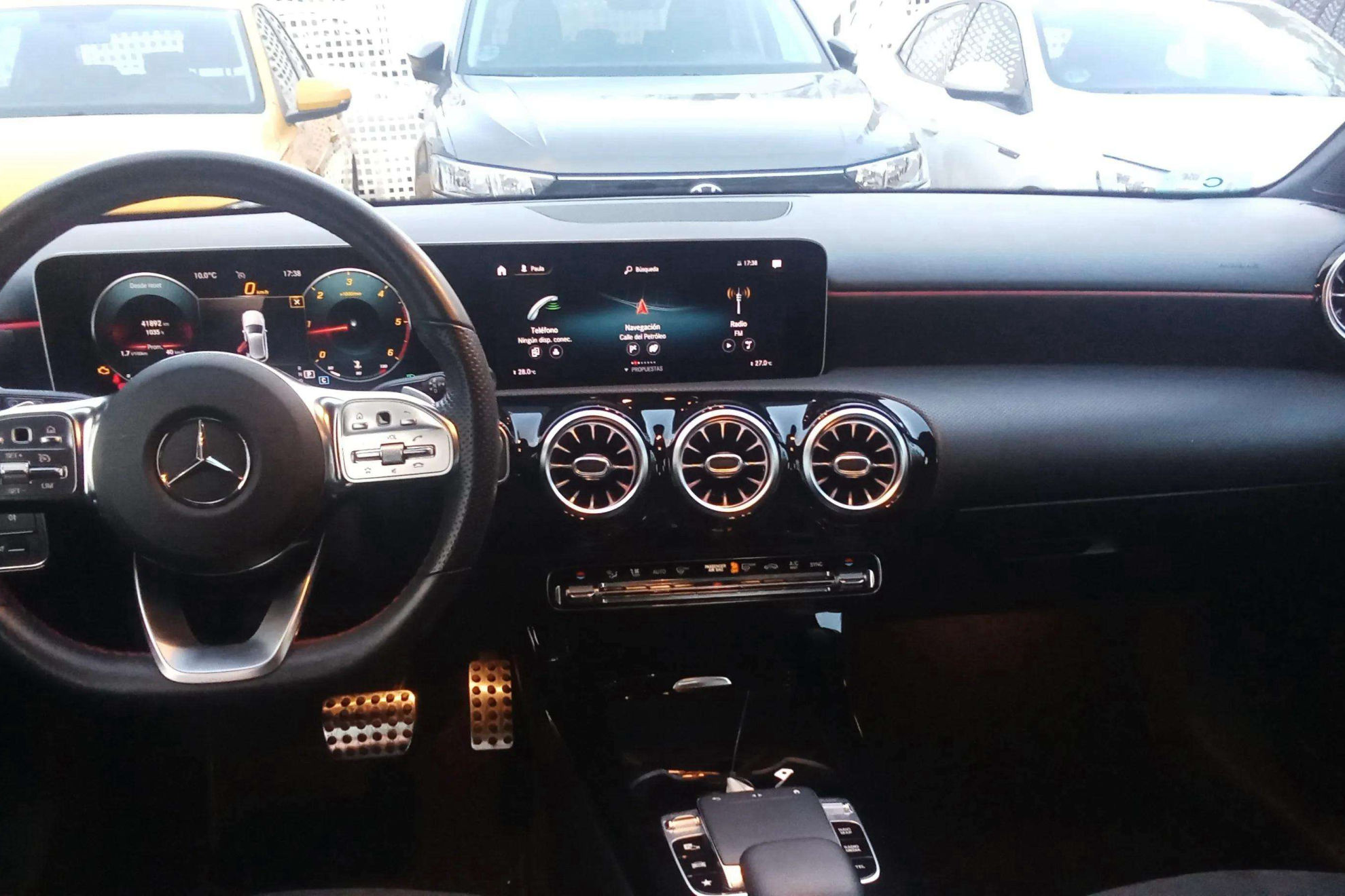 Mercedes-Benz Clase A A 200 d - foto 13