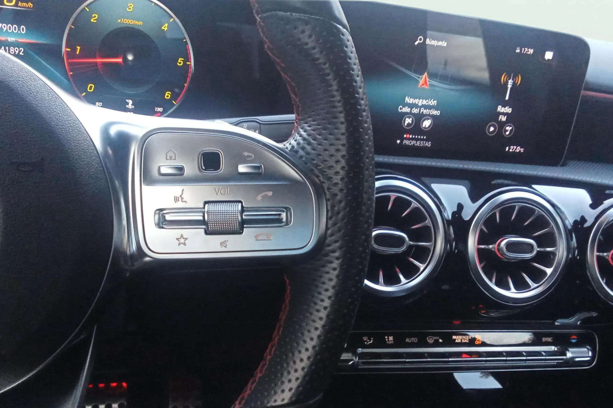 Mercedes-Benz Clase A A 200 d - foto 16