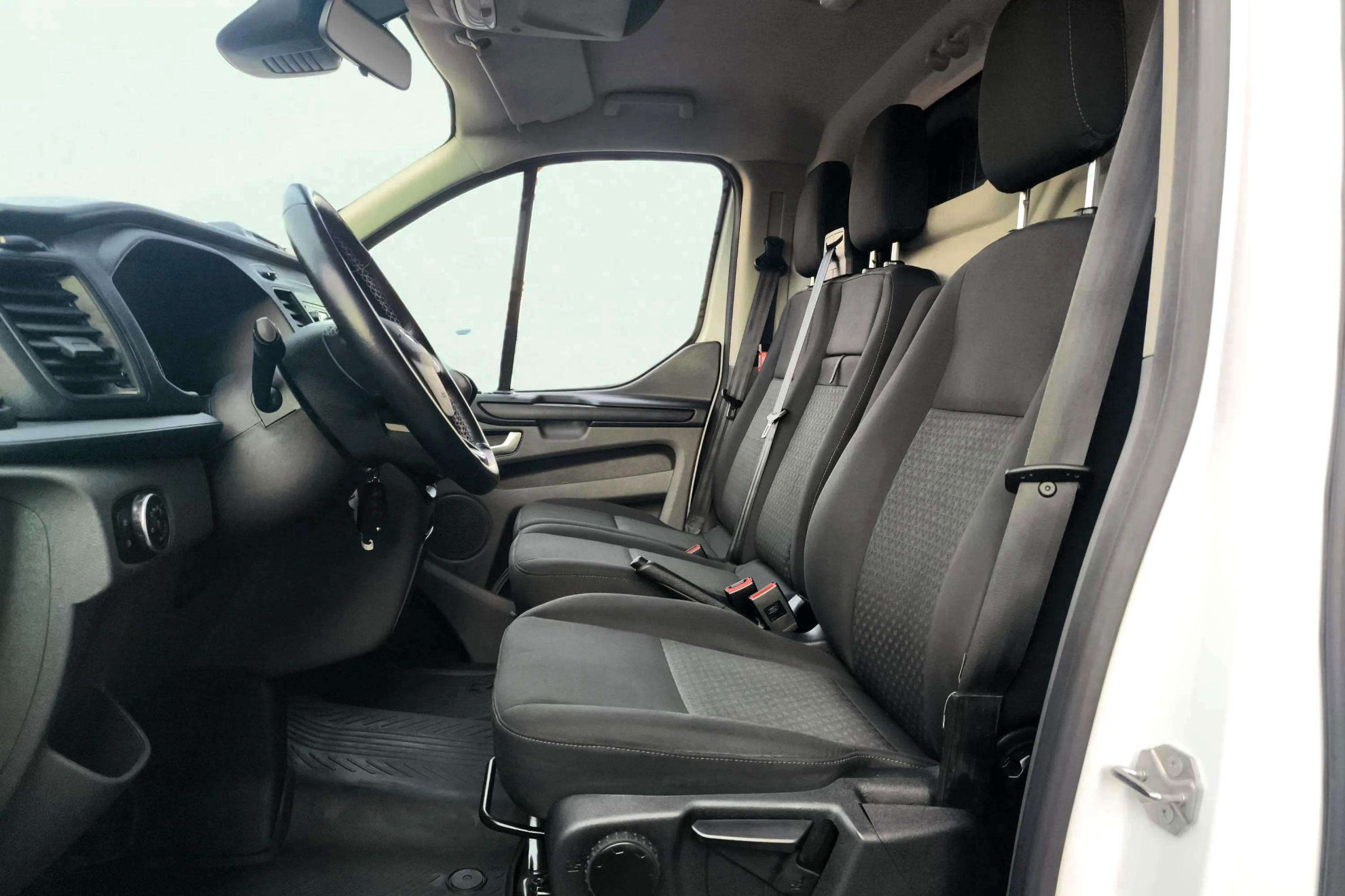 Ford Transit Custom Van 2.0 TDCi 300 L1 Trail - foto 12