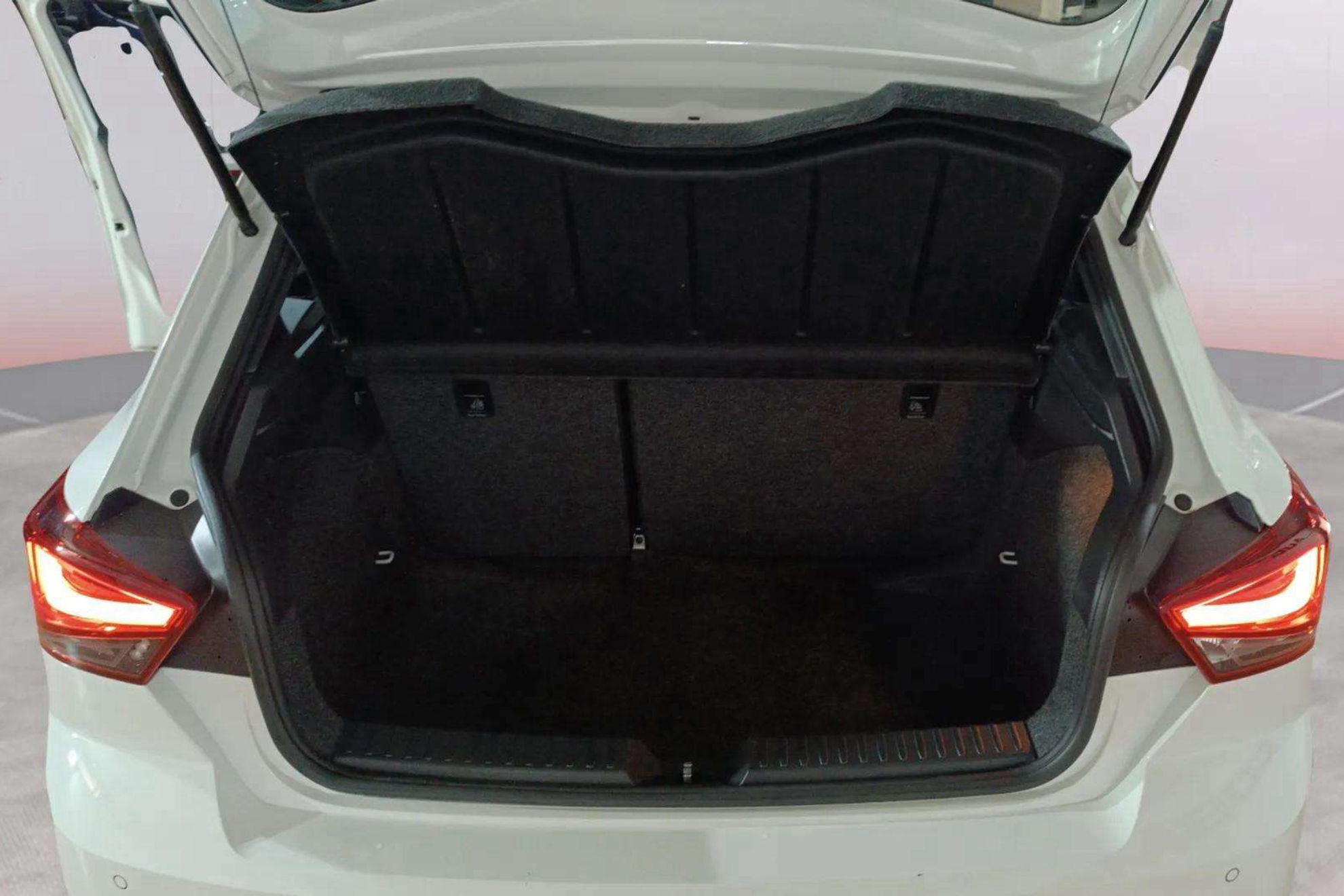 SEAT Ibiza 1.0 TSI FR XM - foto 6