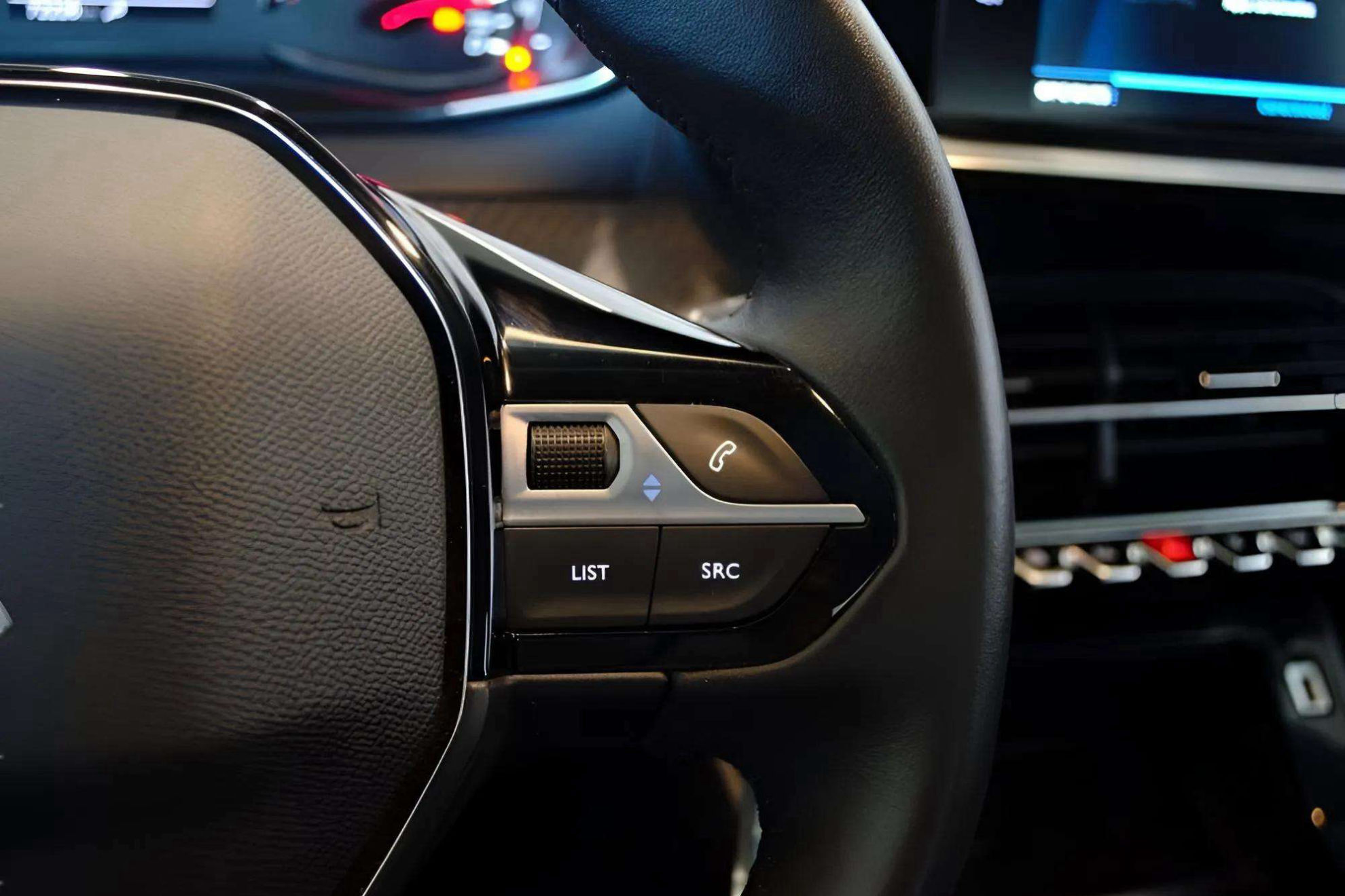 Peugeot 208 PureTech Active Pack - foto 19