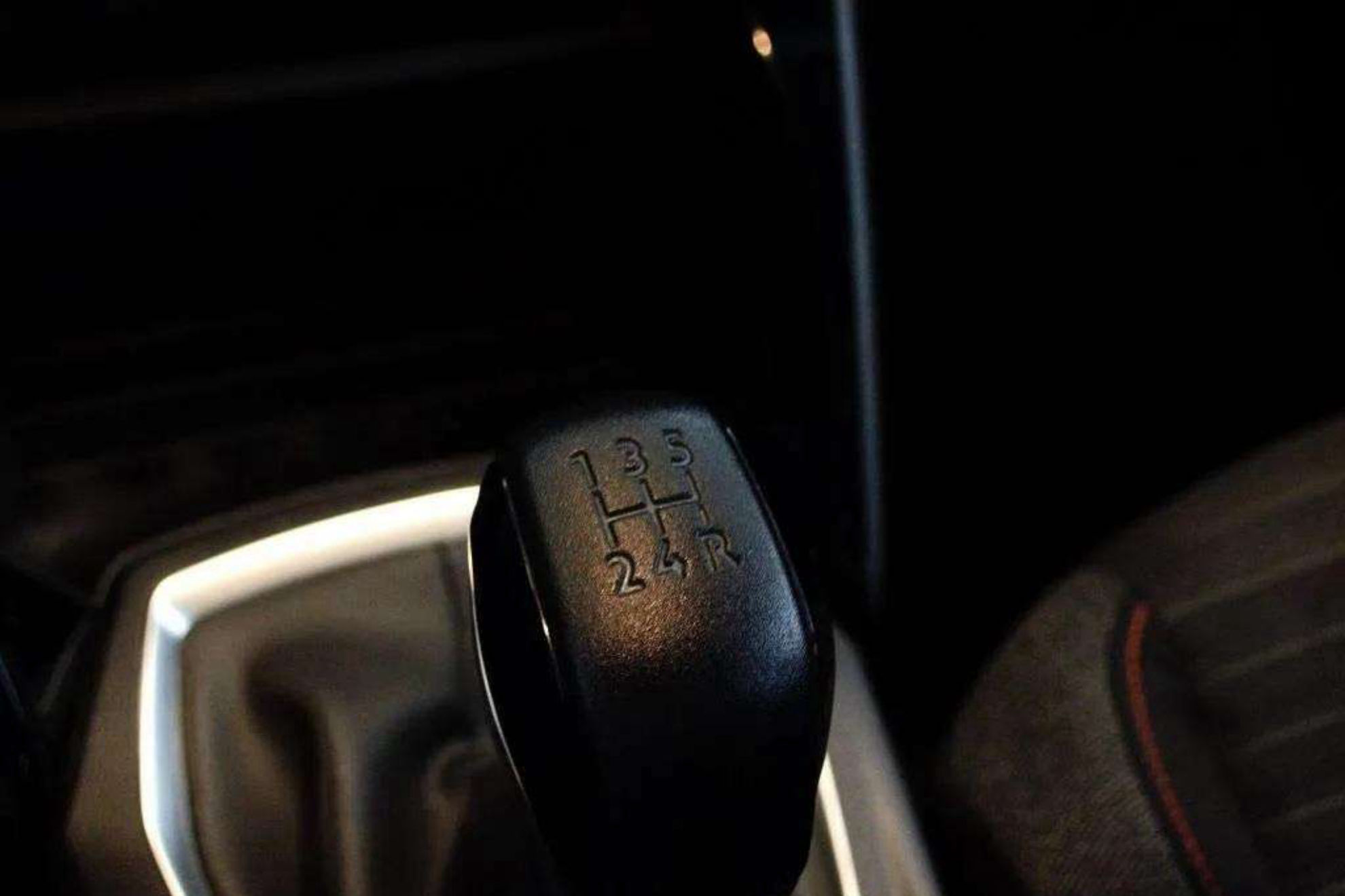 Peugeot 208 PureTech Active Pack - foto 23