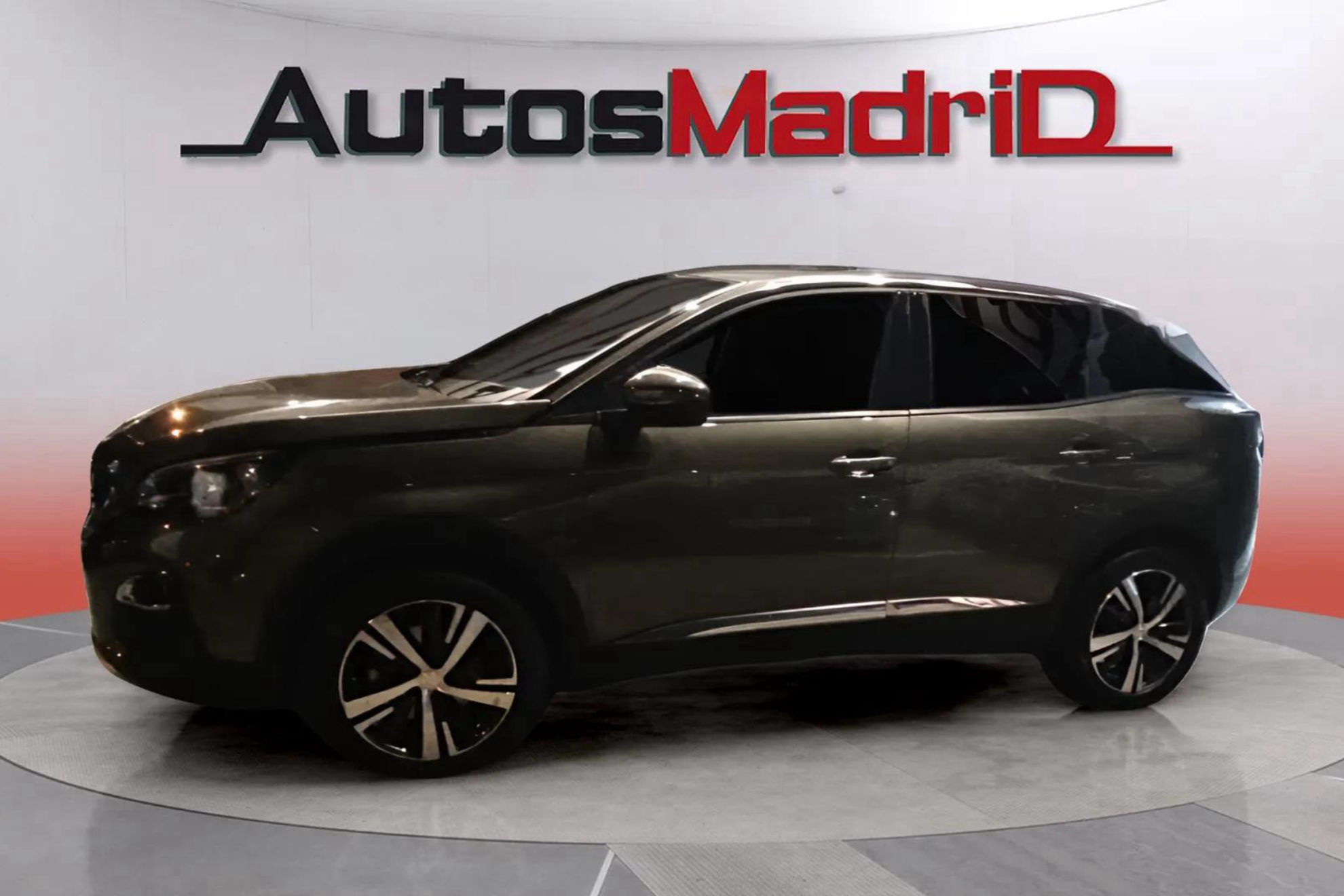 Peugeot 3008 1.5 BlueHDi Allure EAT8 - foto 3