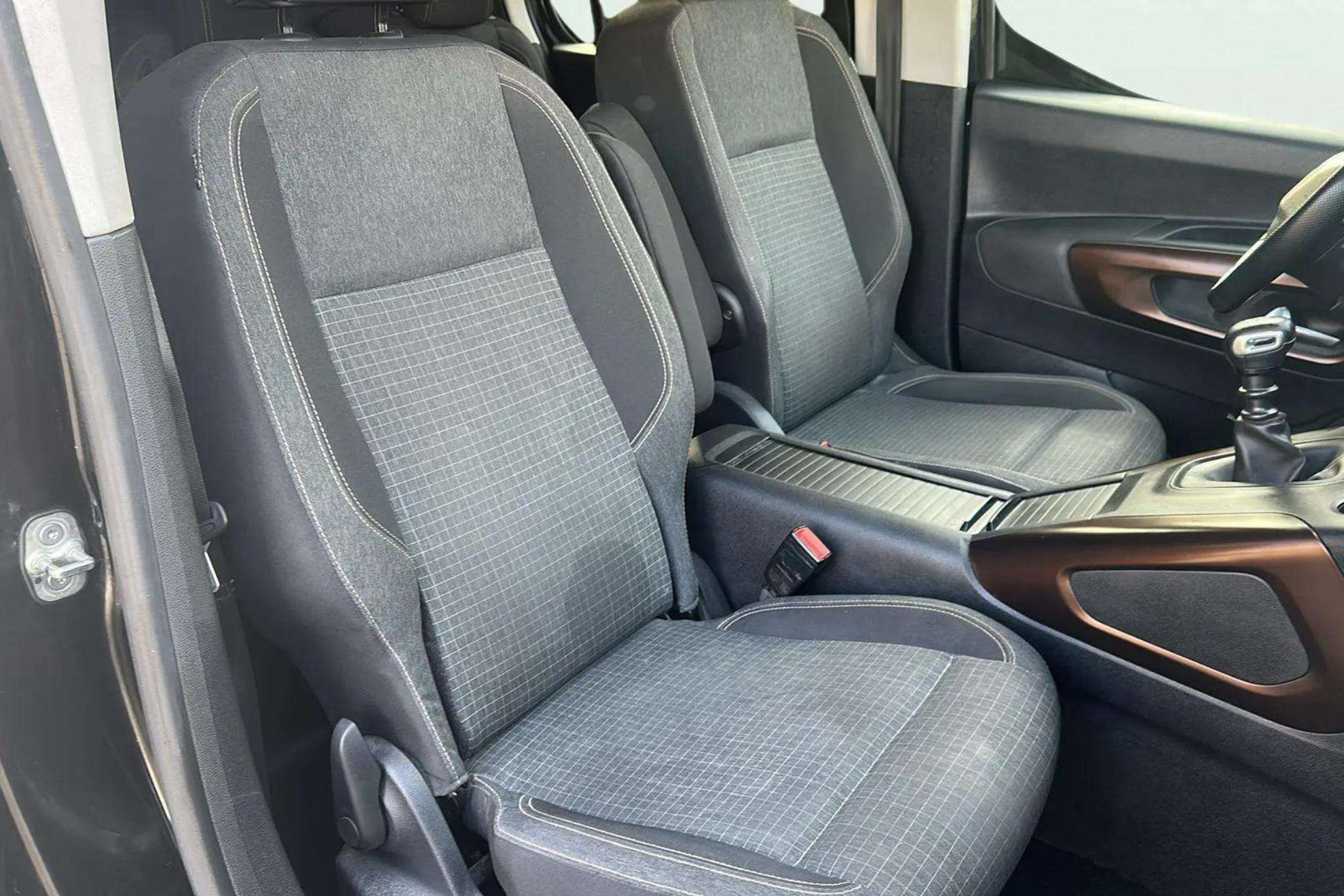 Peugeot Rifter GT Standard BlueHDi - foto 13
