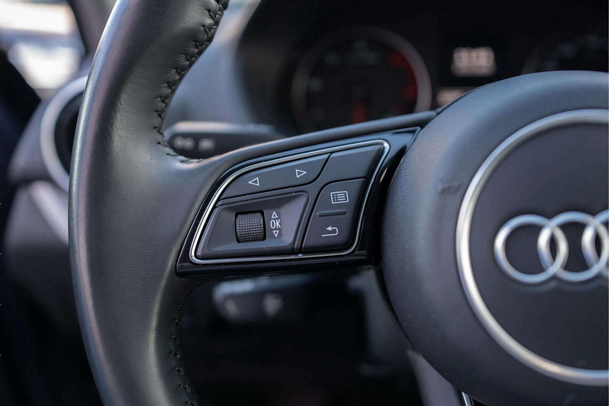 Audi Q2 Sport 30 TDI S tronic - foto 7